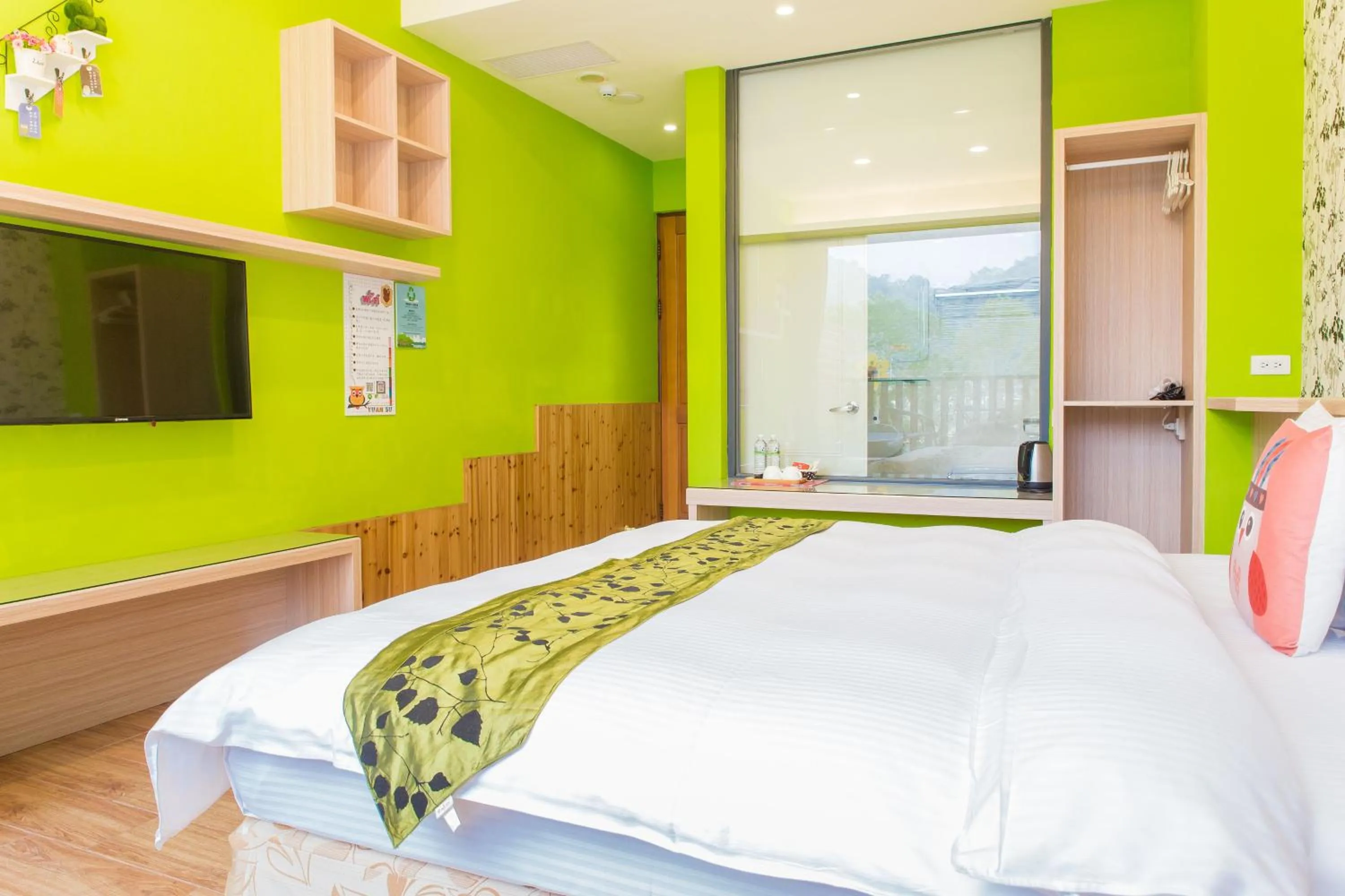 Photo of the whole room, Bed in Yuan Su B&B