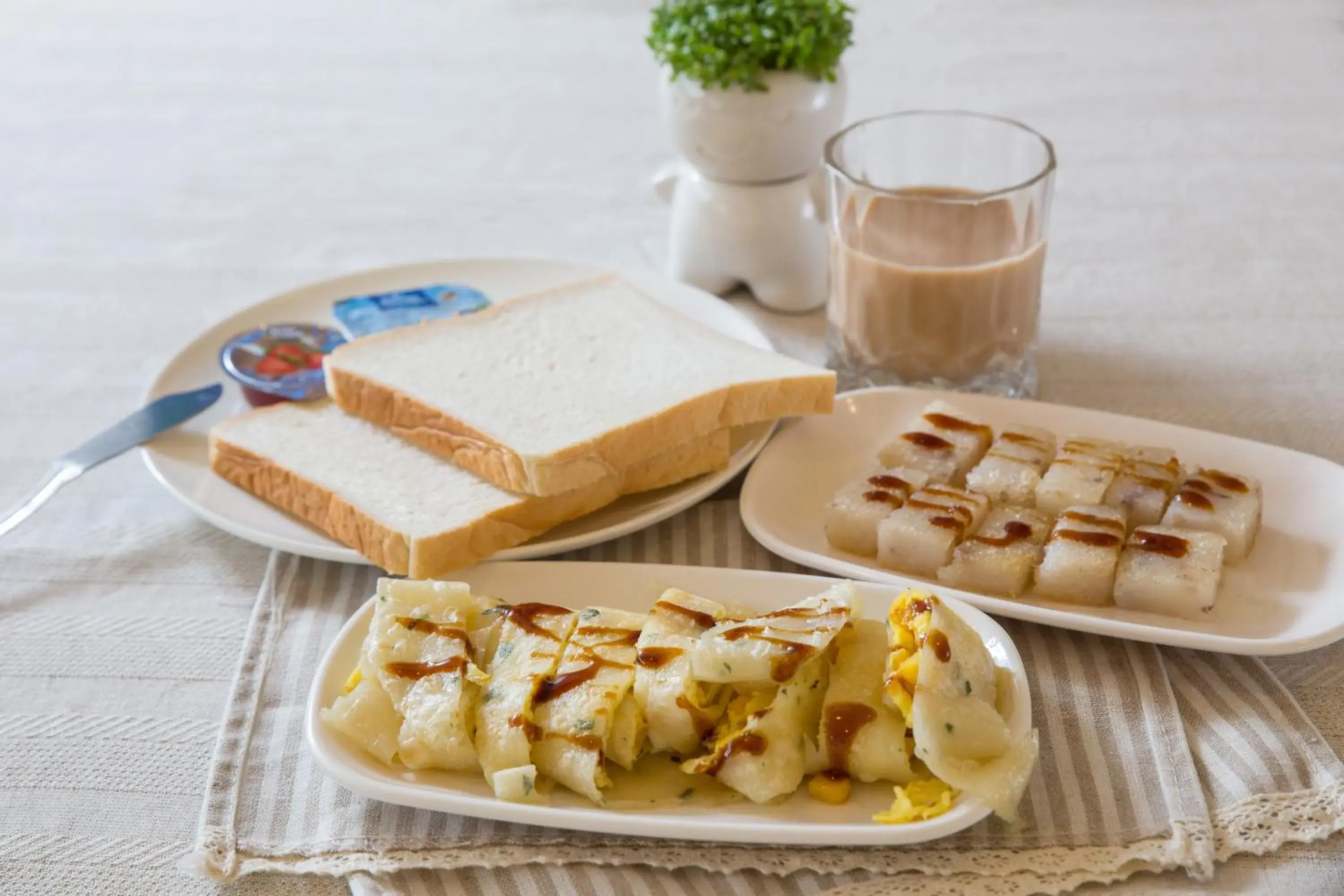 Breakfast in Yuan Su B&B Breakfast in Yuan Su B&B