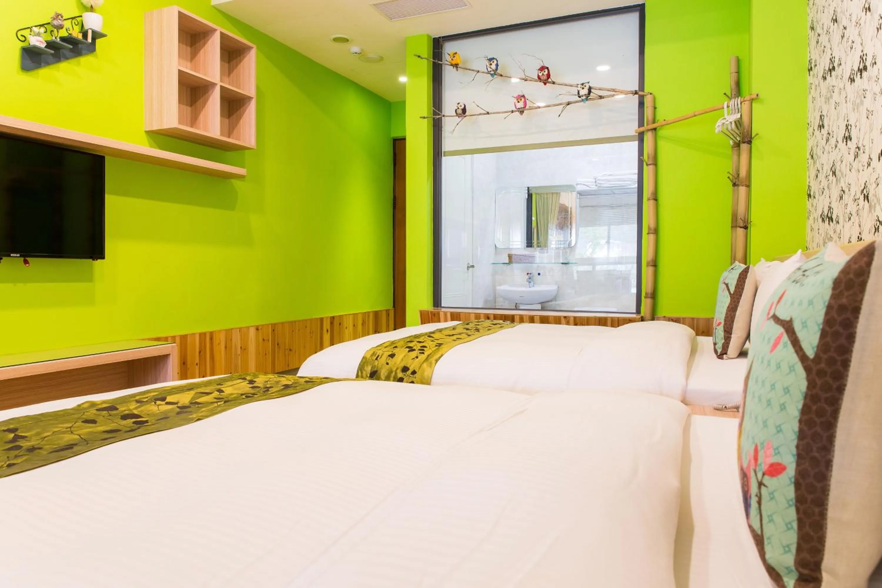 Photo of the whole room, Bed in Yuan Su B&B