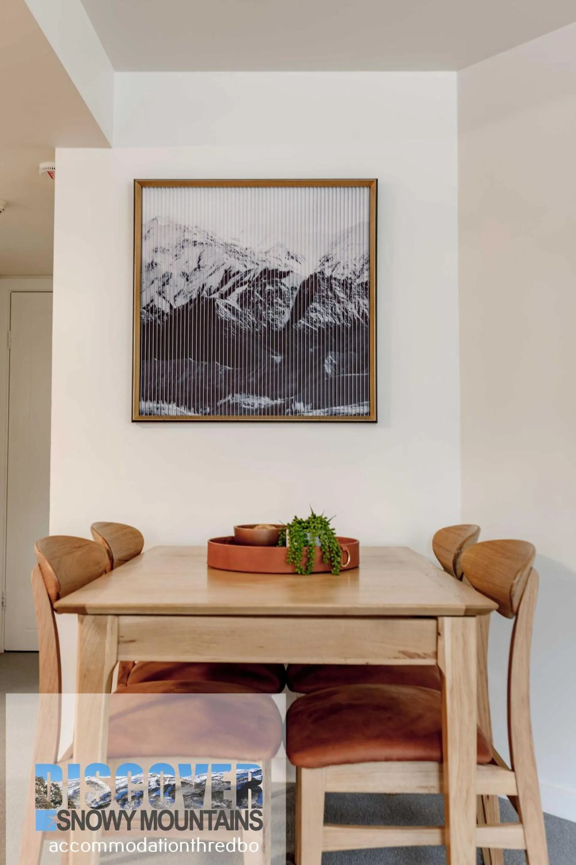 Dining area in Wintergreen 3 - Thredbo
