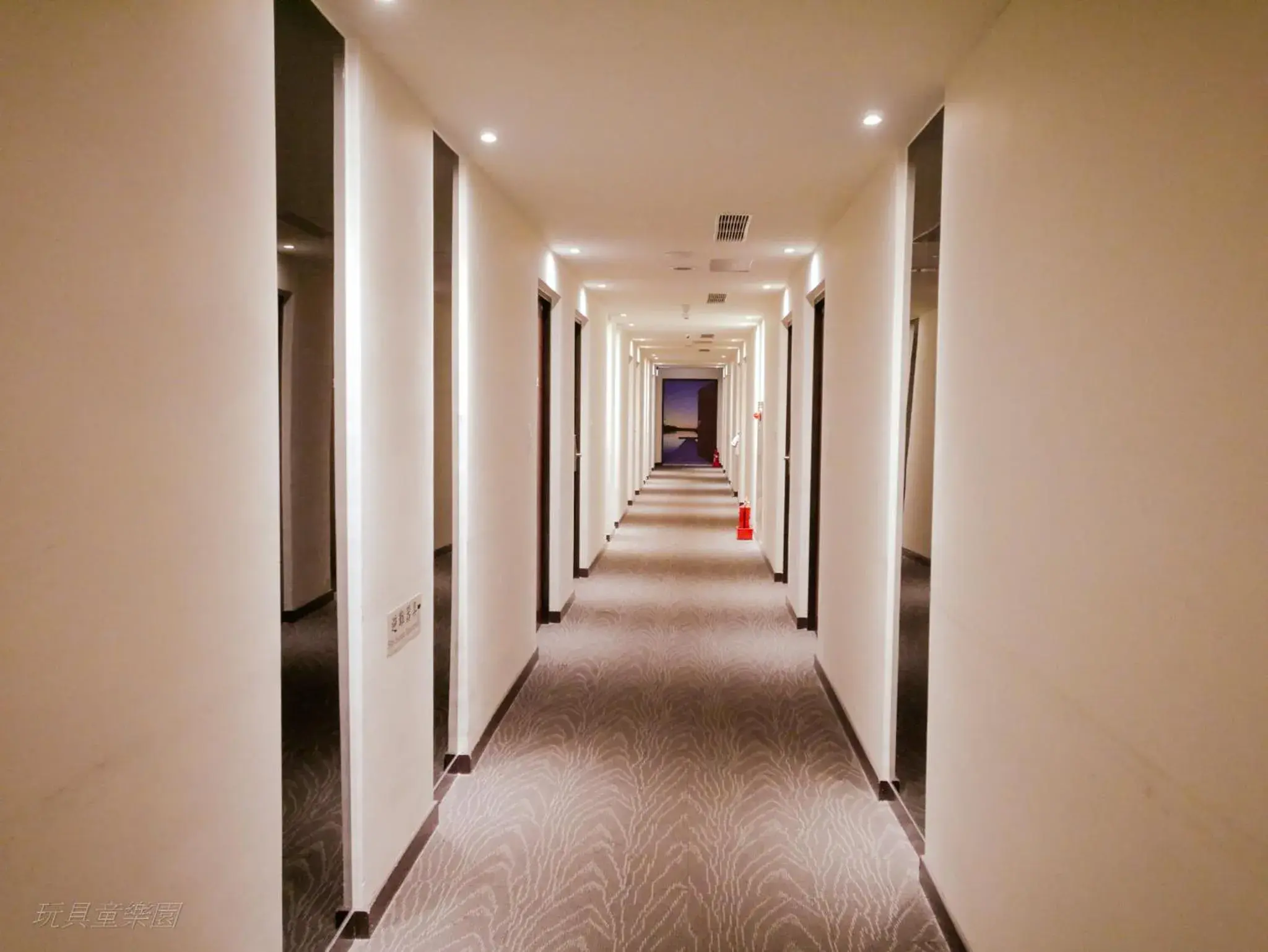 Photo of the whole room in Sunrise Hotel & Resort Taimali Photo of the whole room in Sunrise Hotel & Resort Taimali