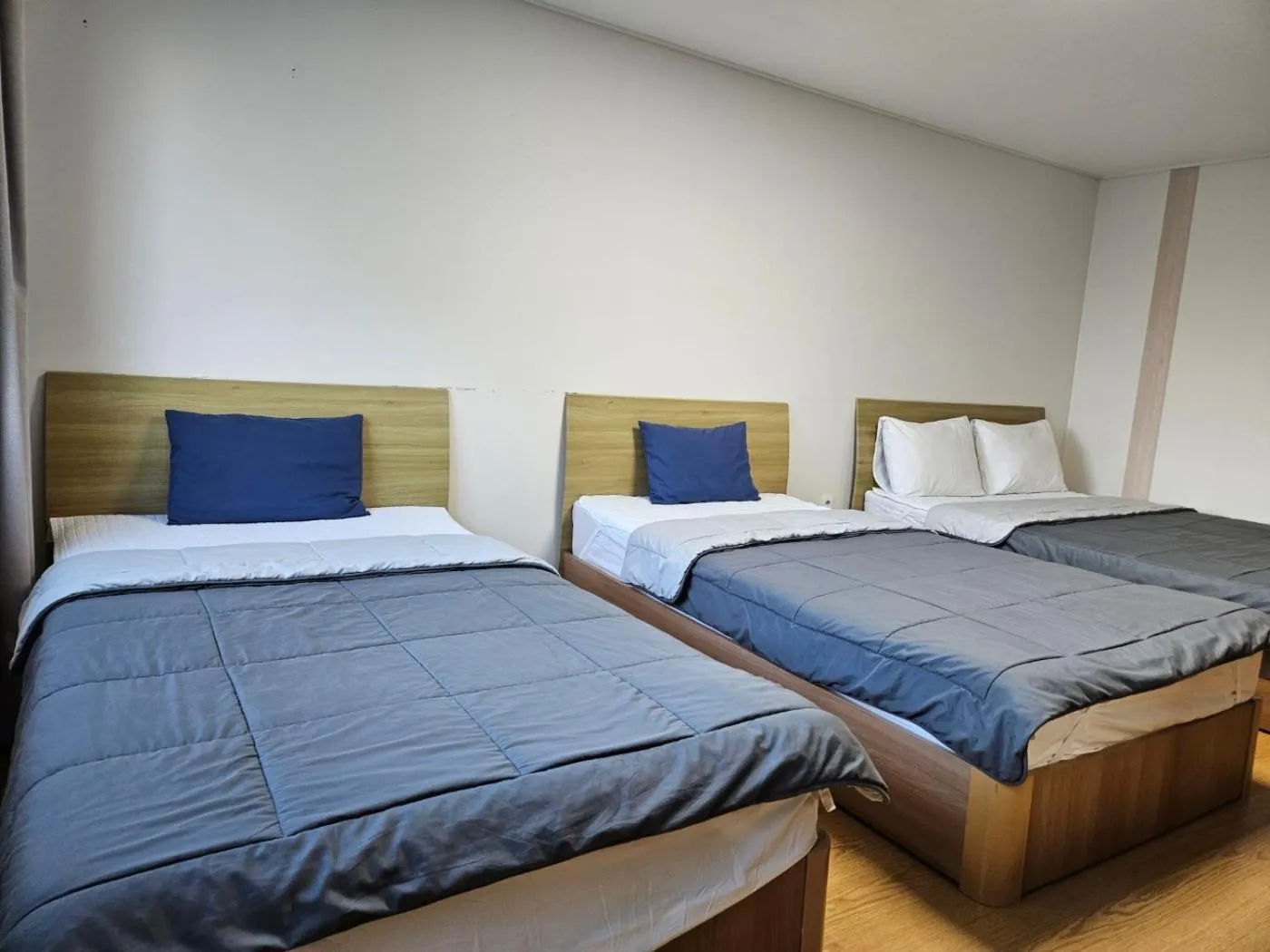 Photo of the whole room in Samda Hostel