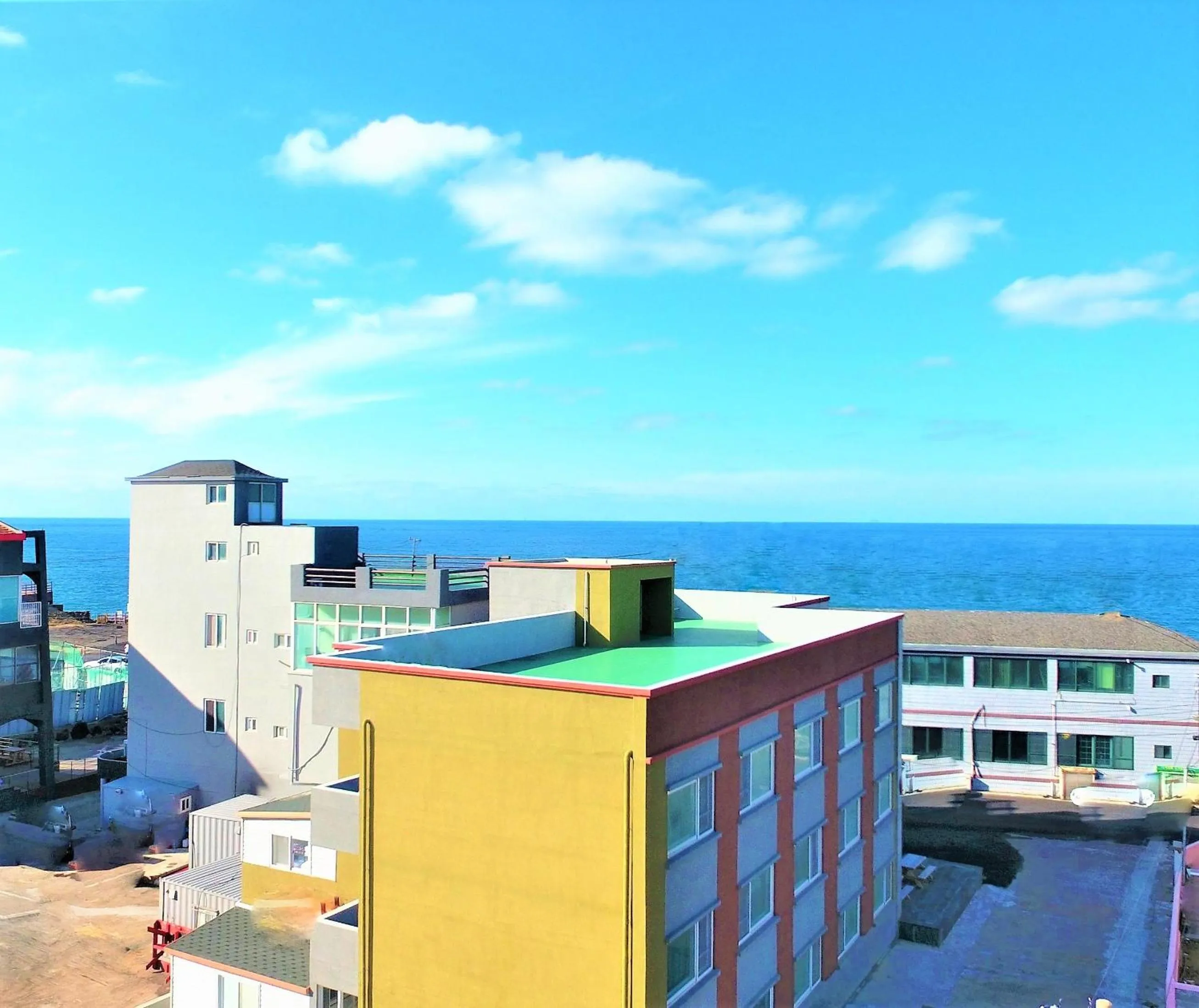 Facade/entrance in Samda Hostel