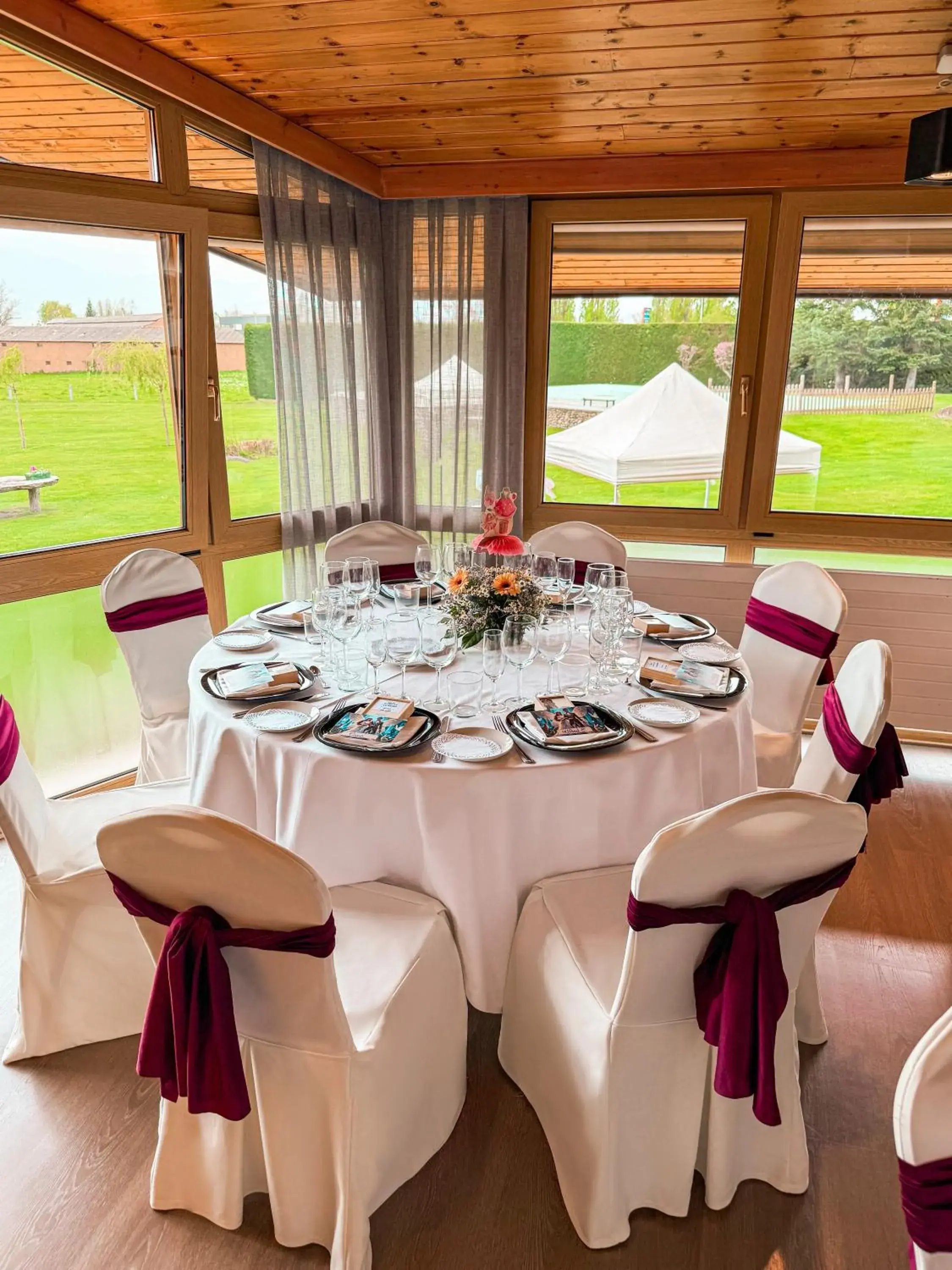 Restaurant/places to eat in Puigcerda Park Hotel Restaurant/places to eat in Puigcerda Park Hotel