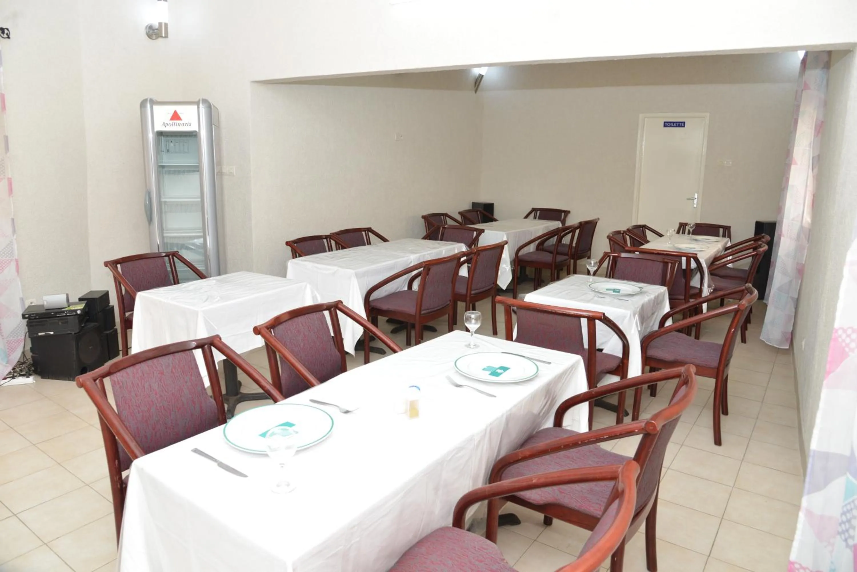 Restaurant/places to eat in Hotel Residence Lobal