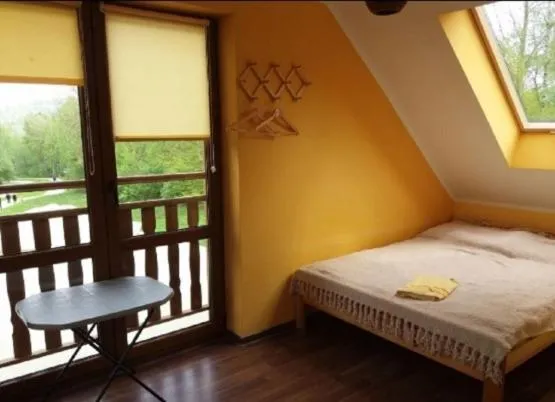 Quadruple Room with Shower in Leśne Klimaty