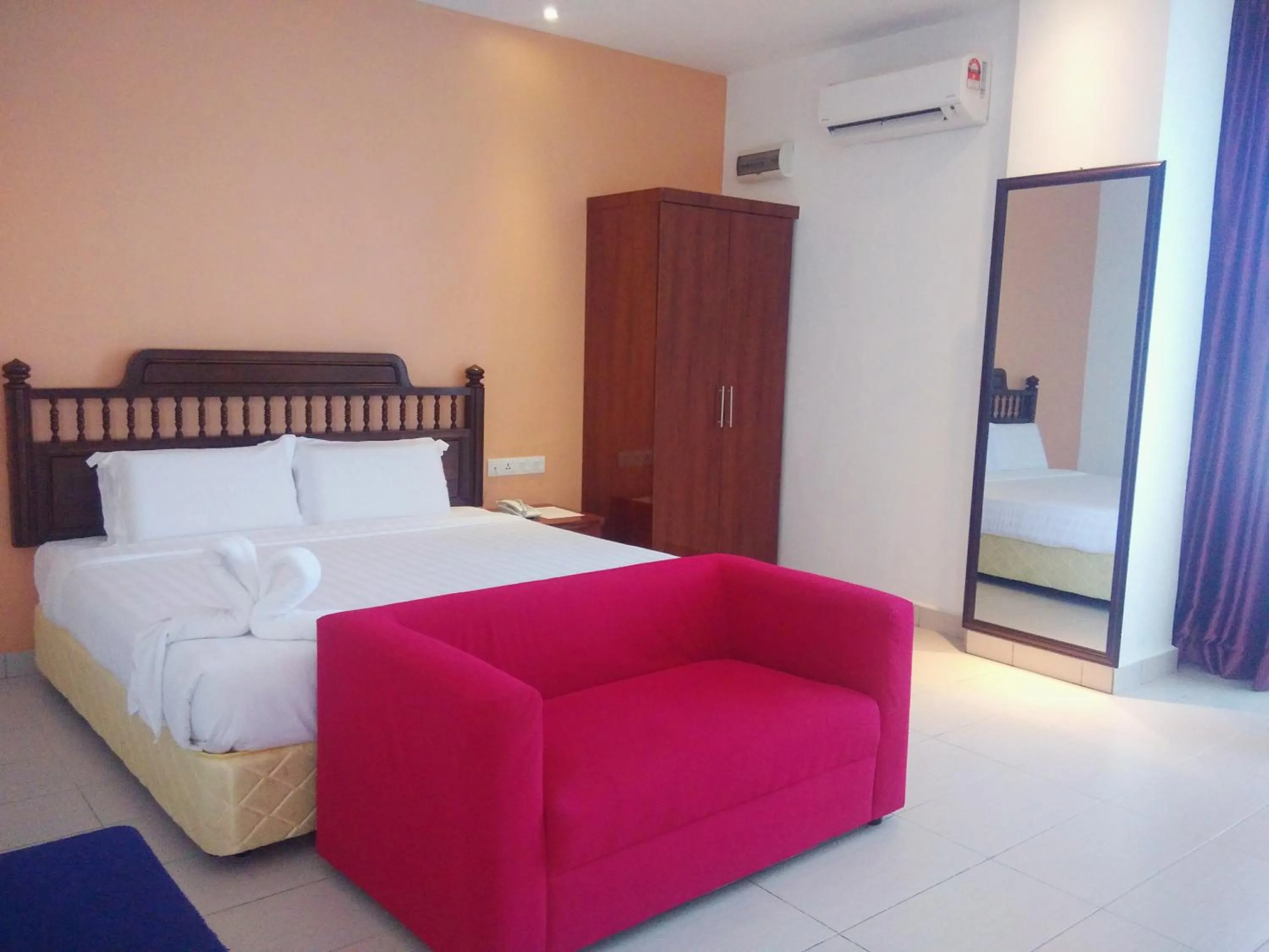 Bed in MNY Hotel & Resort