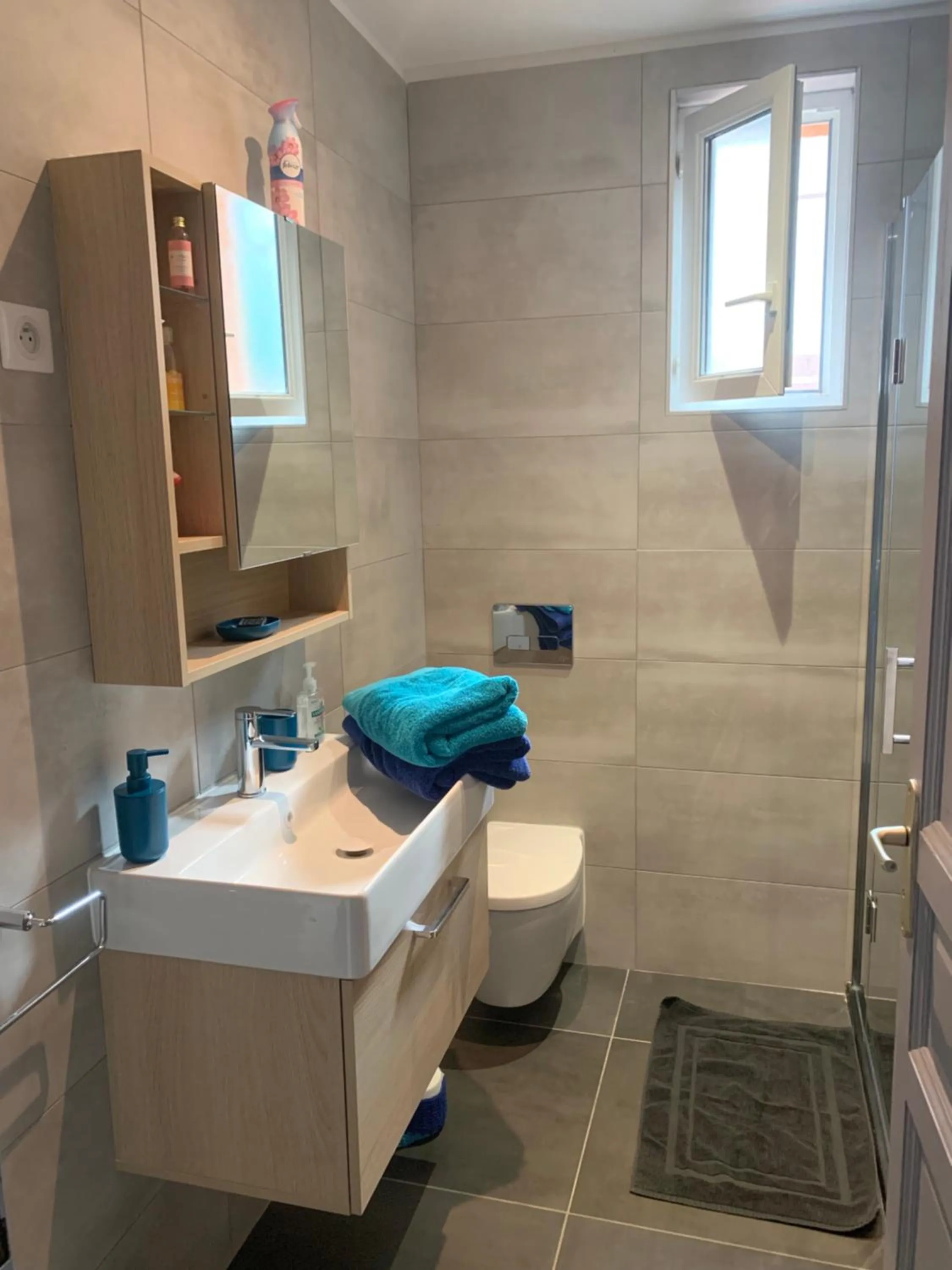 Toilet in Chez Marc et Jeannick