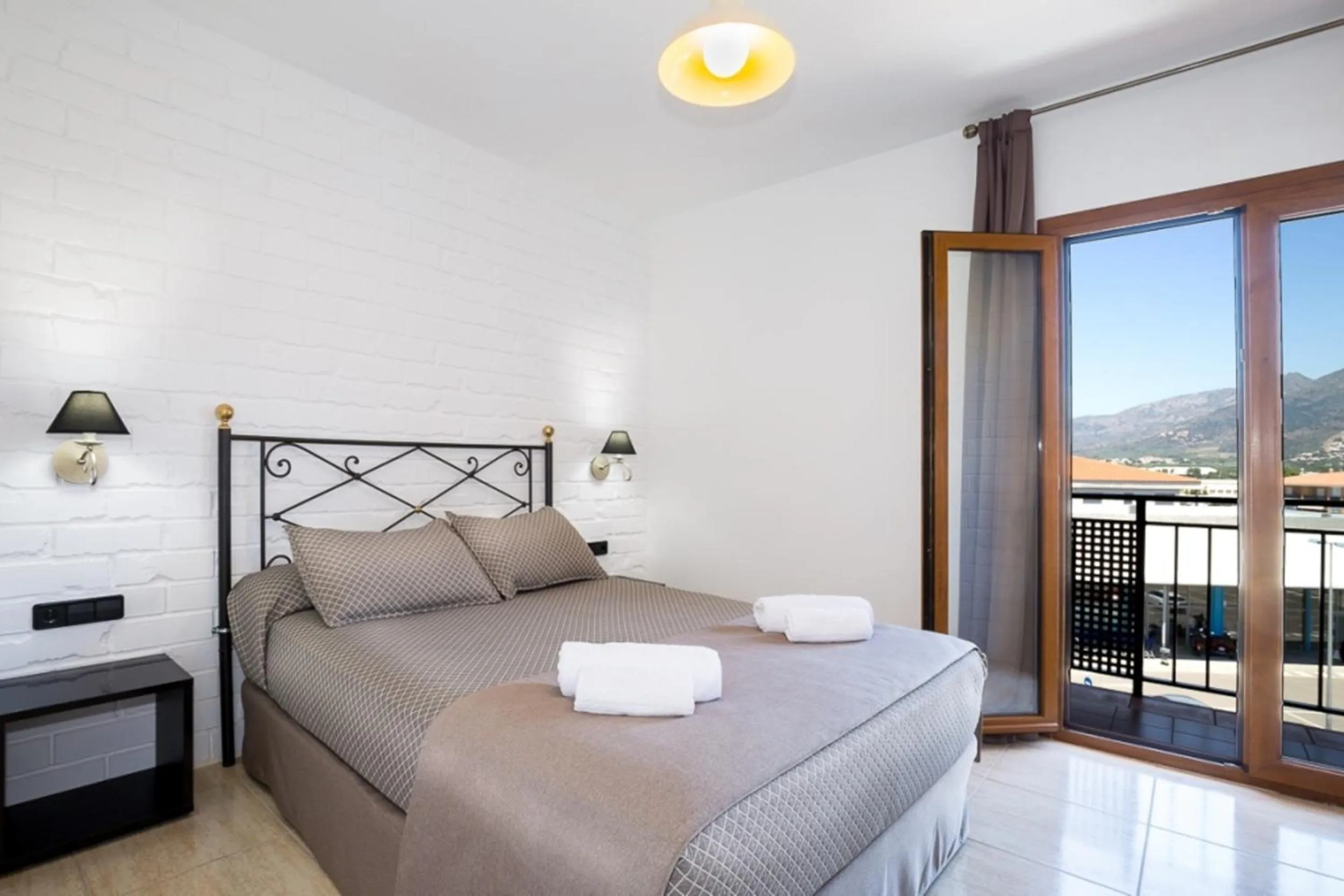 Decorative detail, Bed in Hotel Montmar