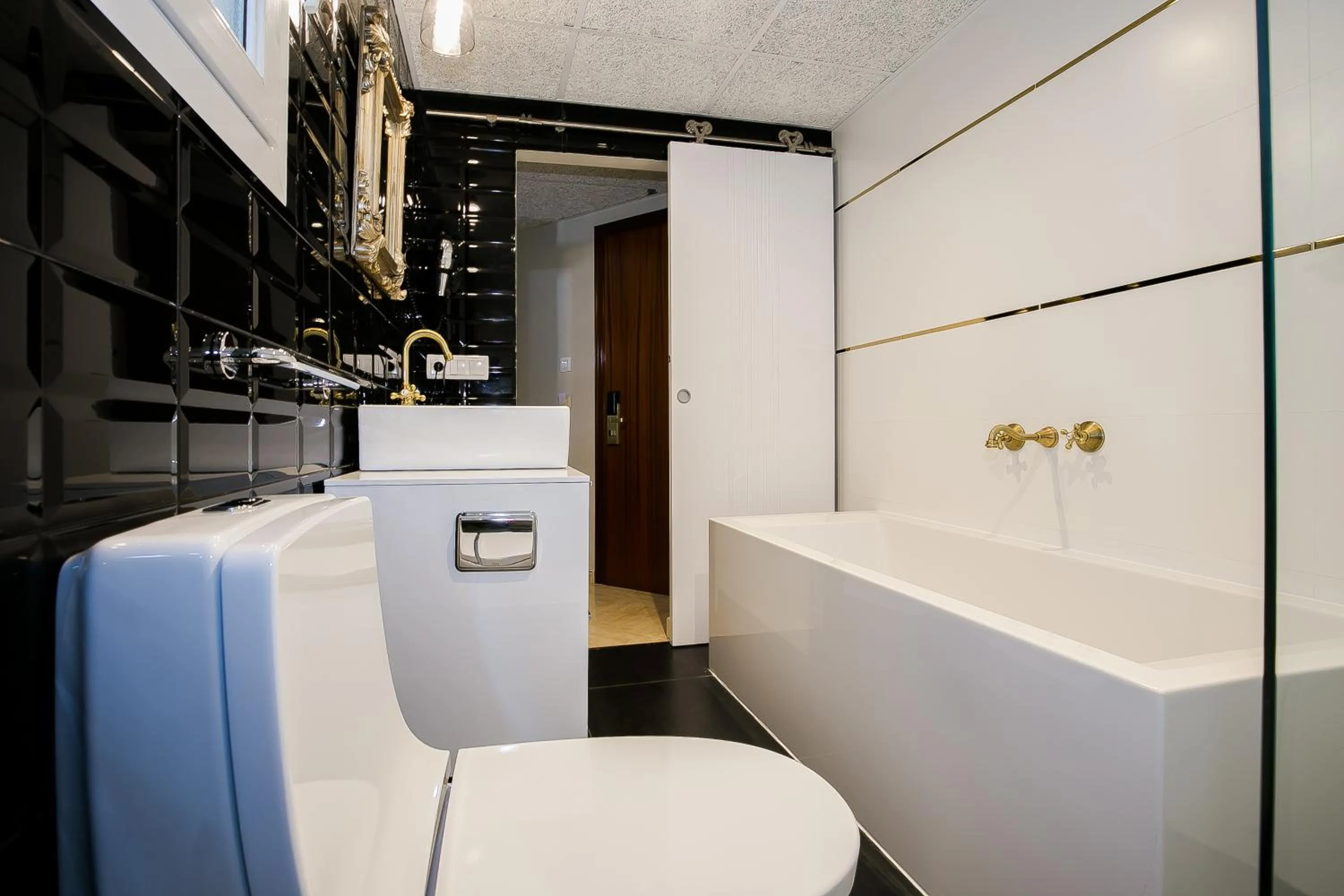 Bathroom in Hotel Montmar