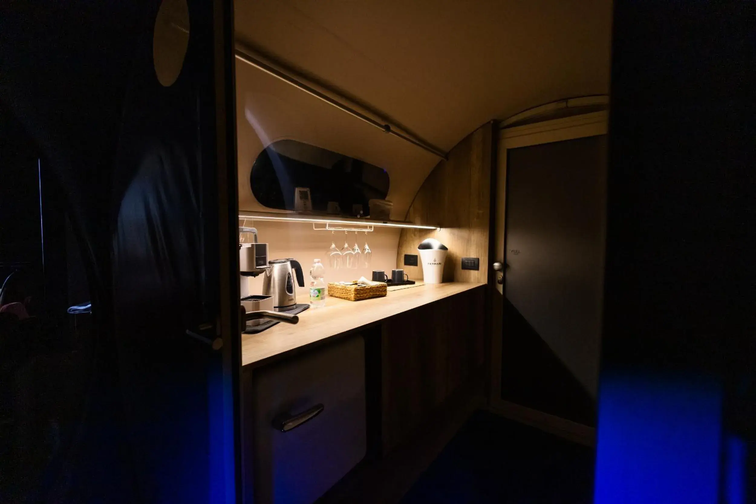 Queen Suite with Spa Bath in Tenuta Danesi - Camere - Appartamenti - Bubble Room Queen Suite with Spa Bath in Tenuta Danesi - Camere - Appartamenti - Bubble Room