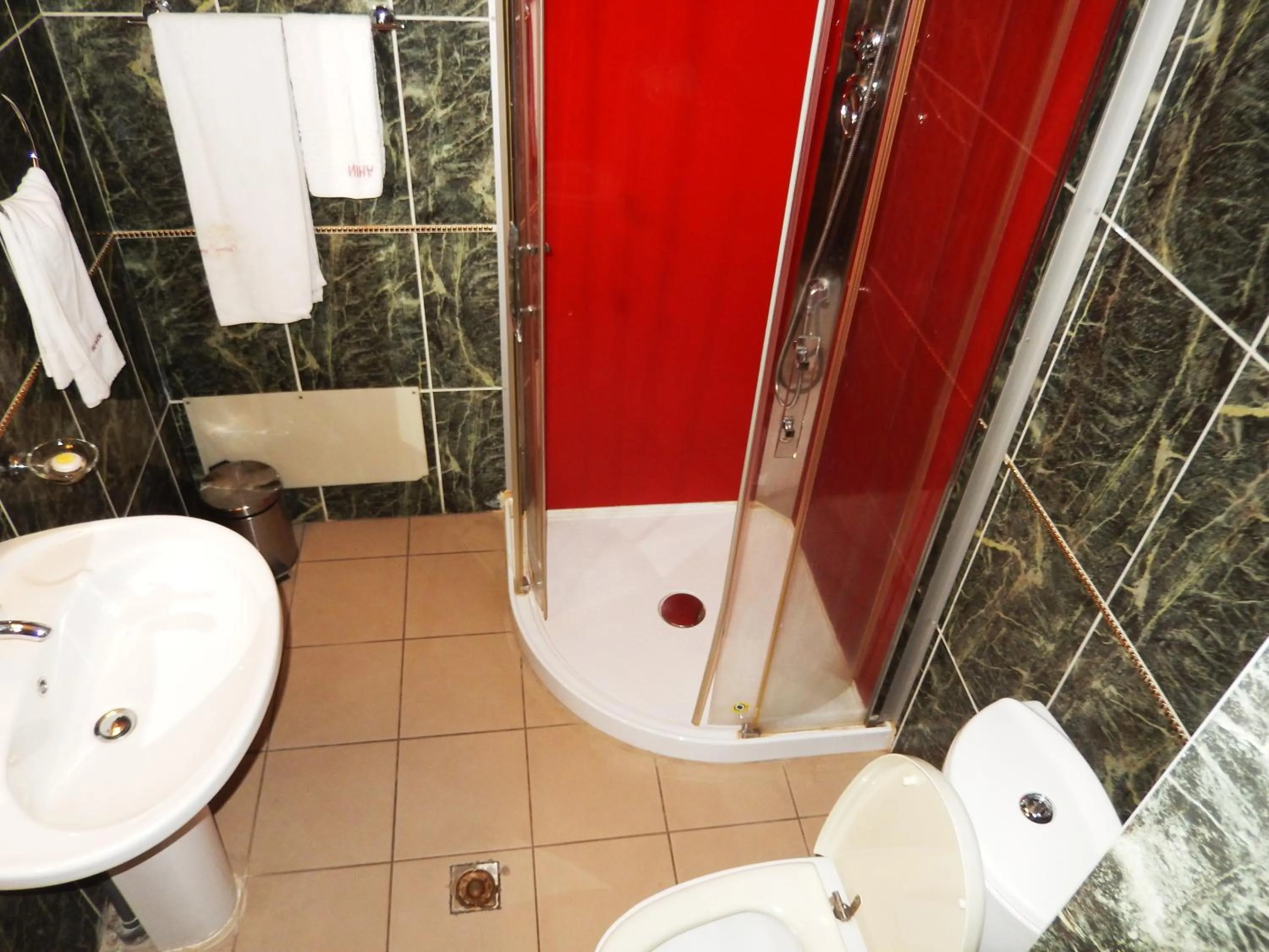 Bathroom in Noubou International Hotel