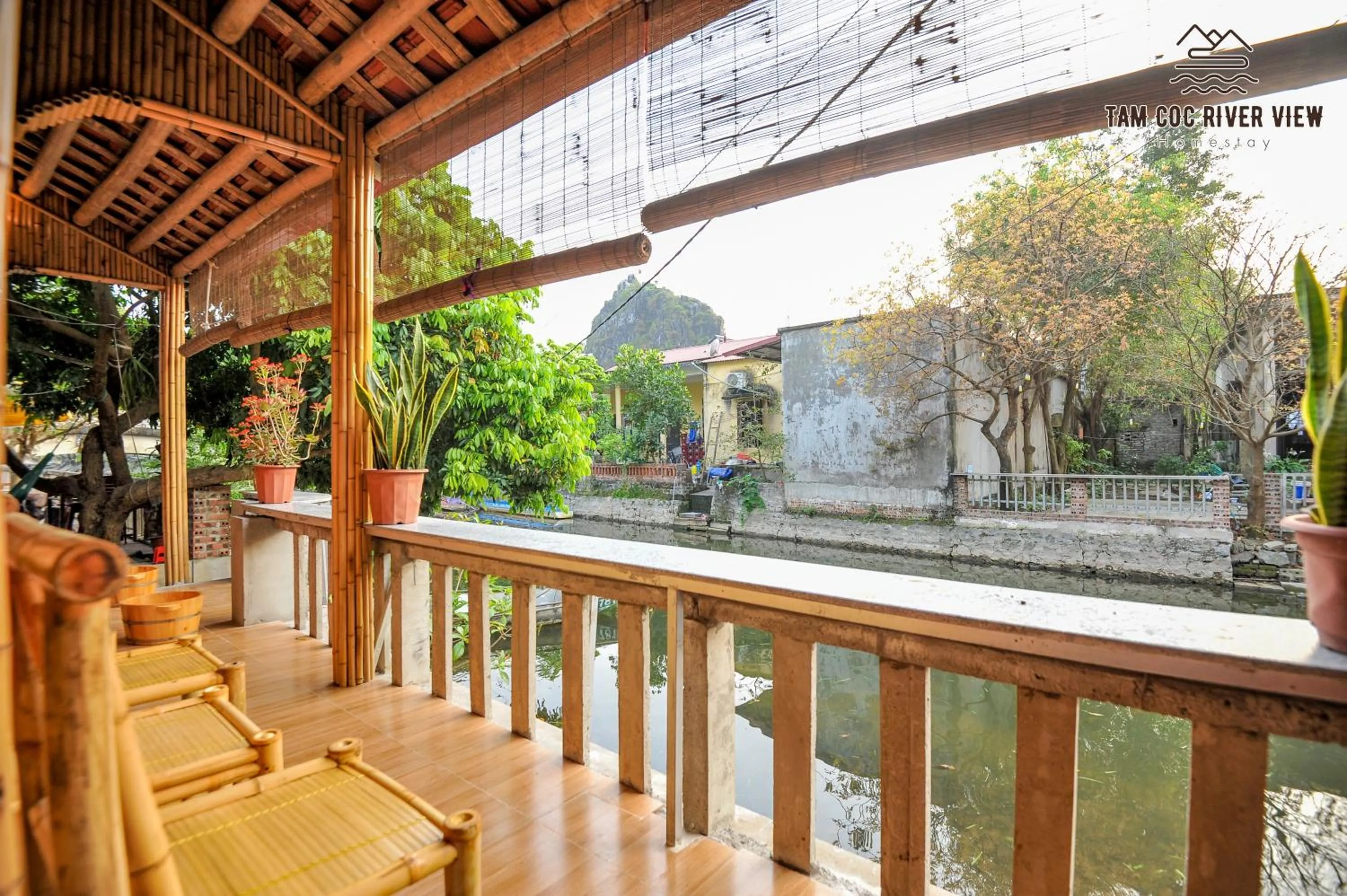 Patio in Tam Coc River View Homestay