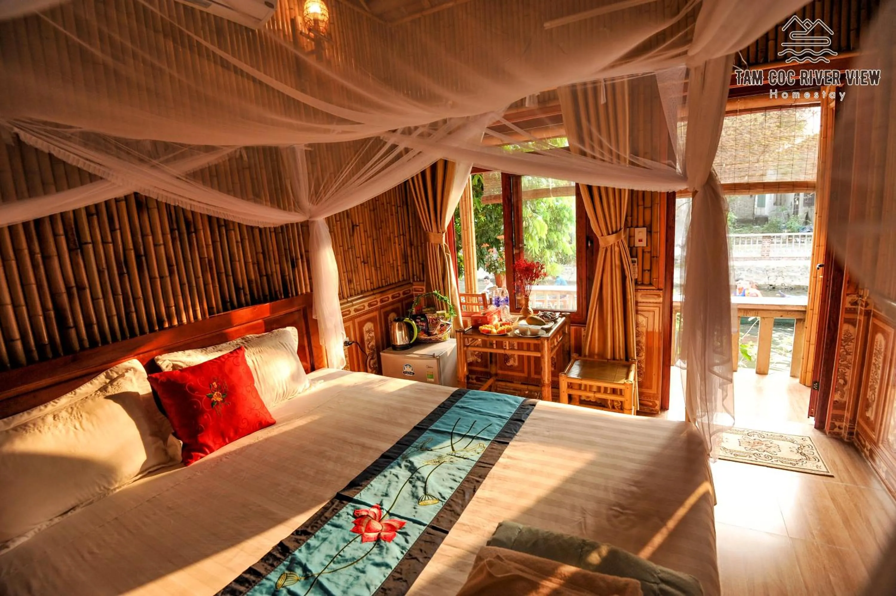 Bed in Tam Coc River View Homestay