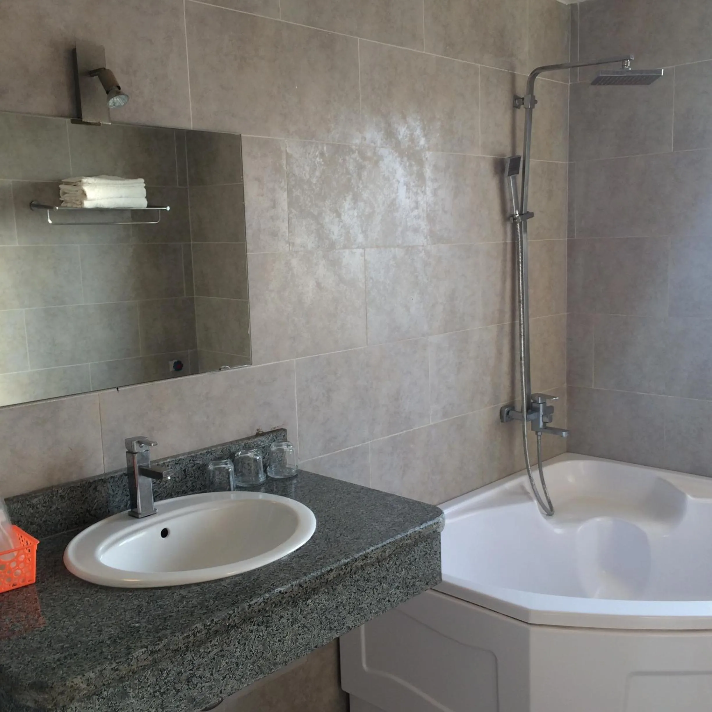 Bathroom in Chio Hotel