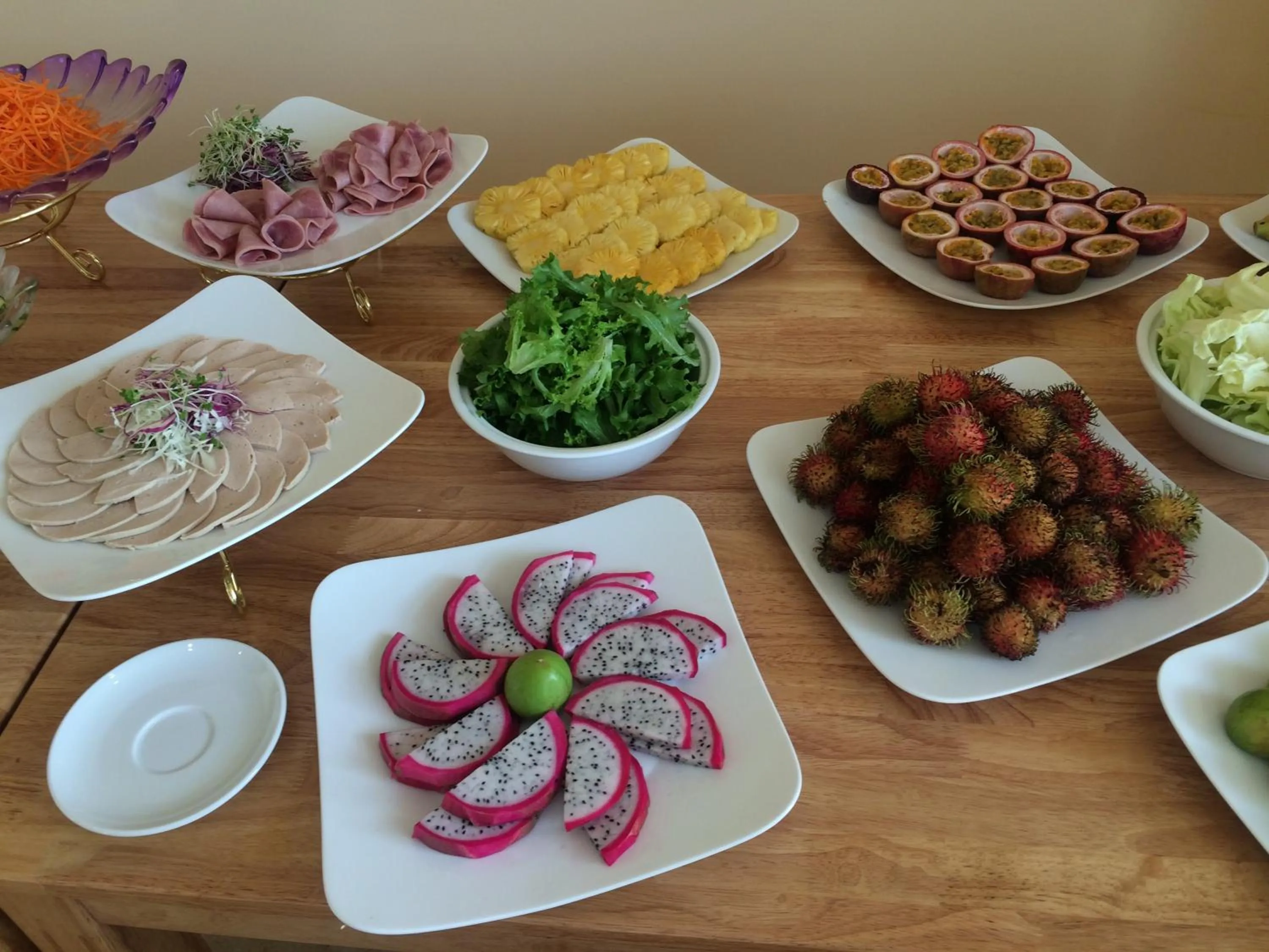 Restaurant/places to eat in Chio Hotel