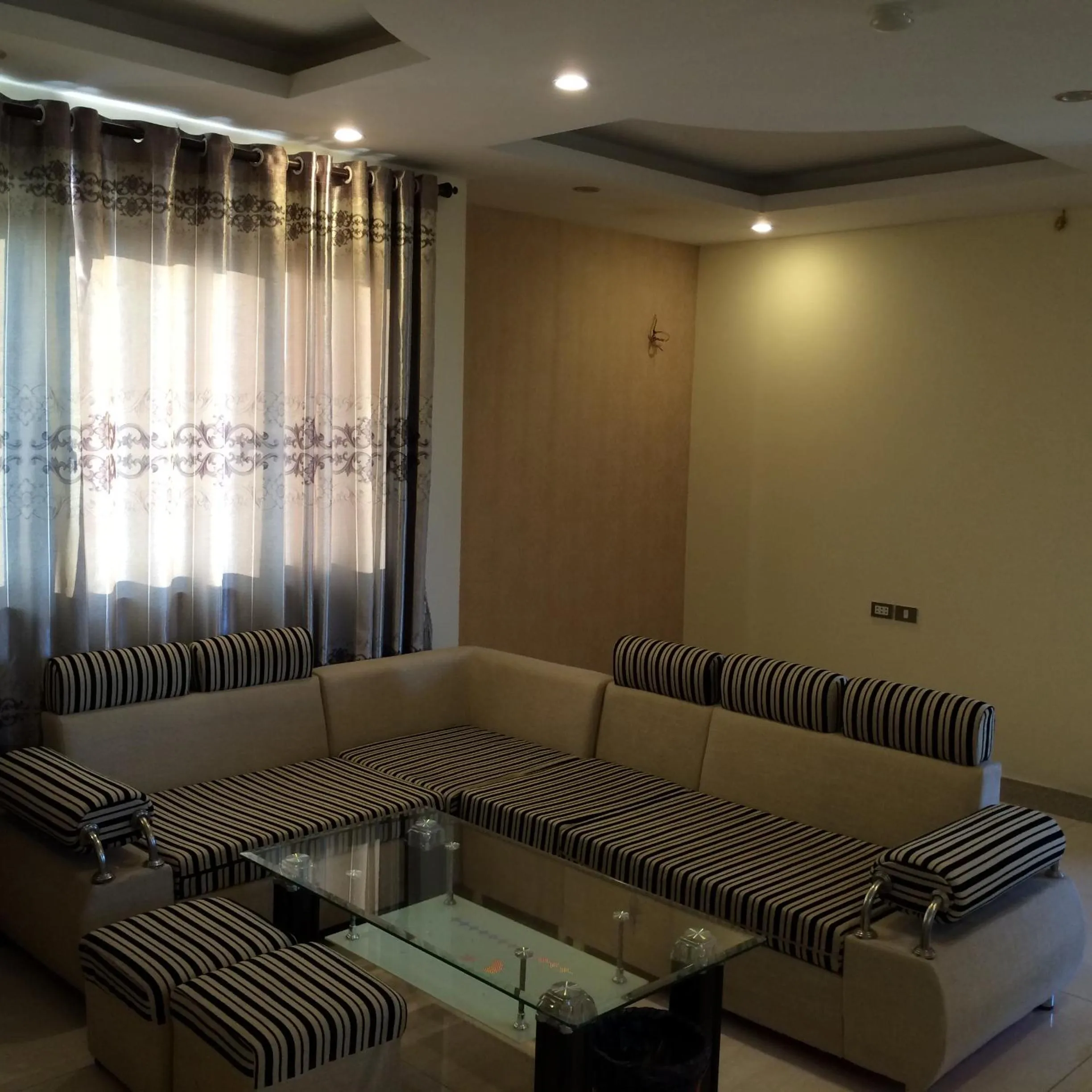 Coffee/tea facilities in Chio Hotel