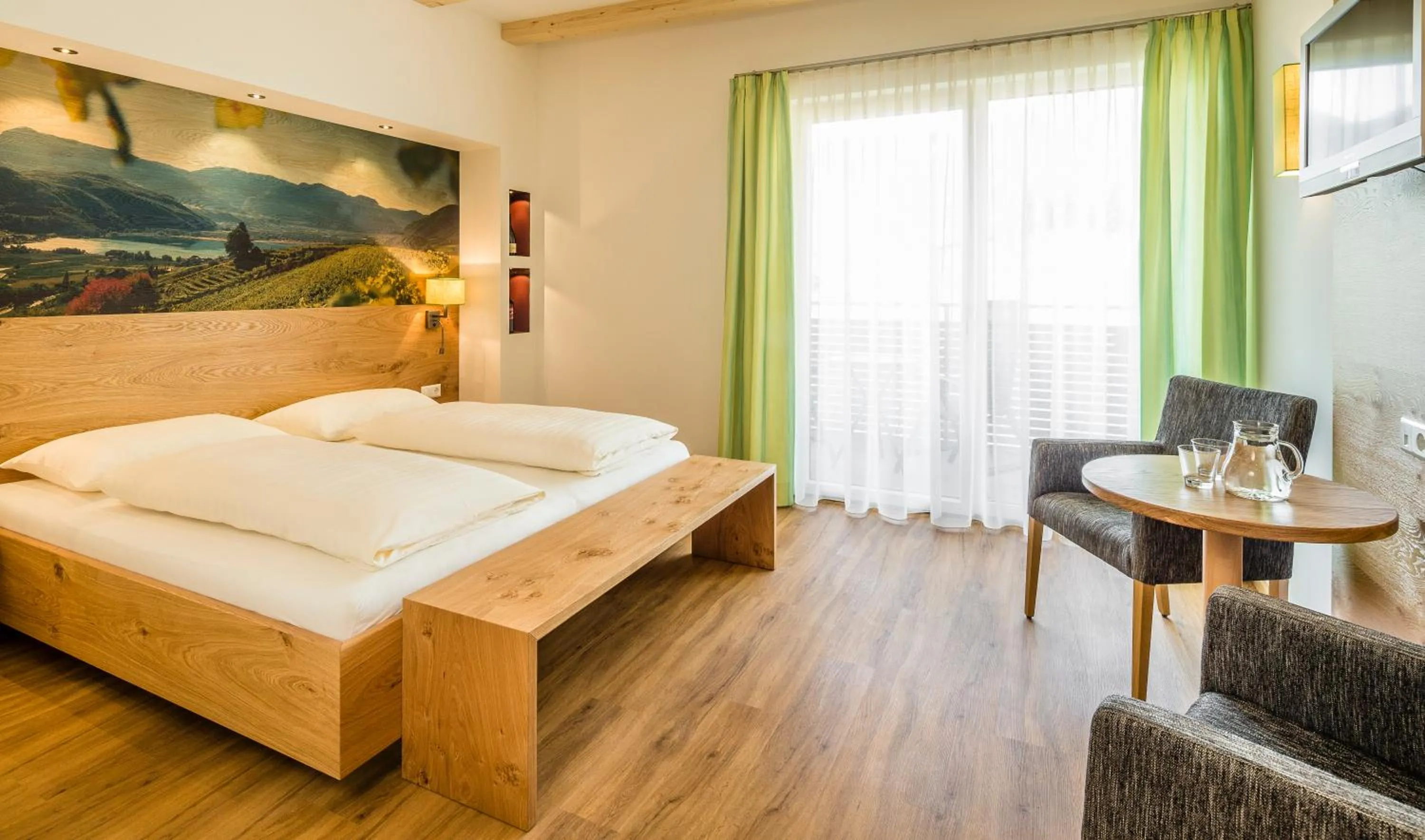 Photo of the whole room, Bed in Gasthof Hotel Terzer