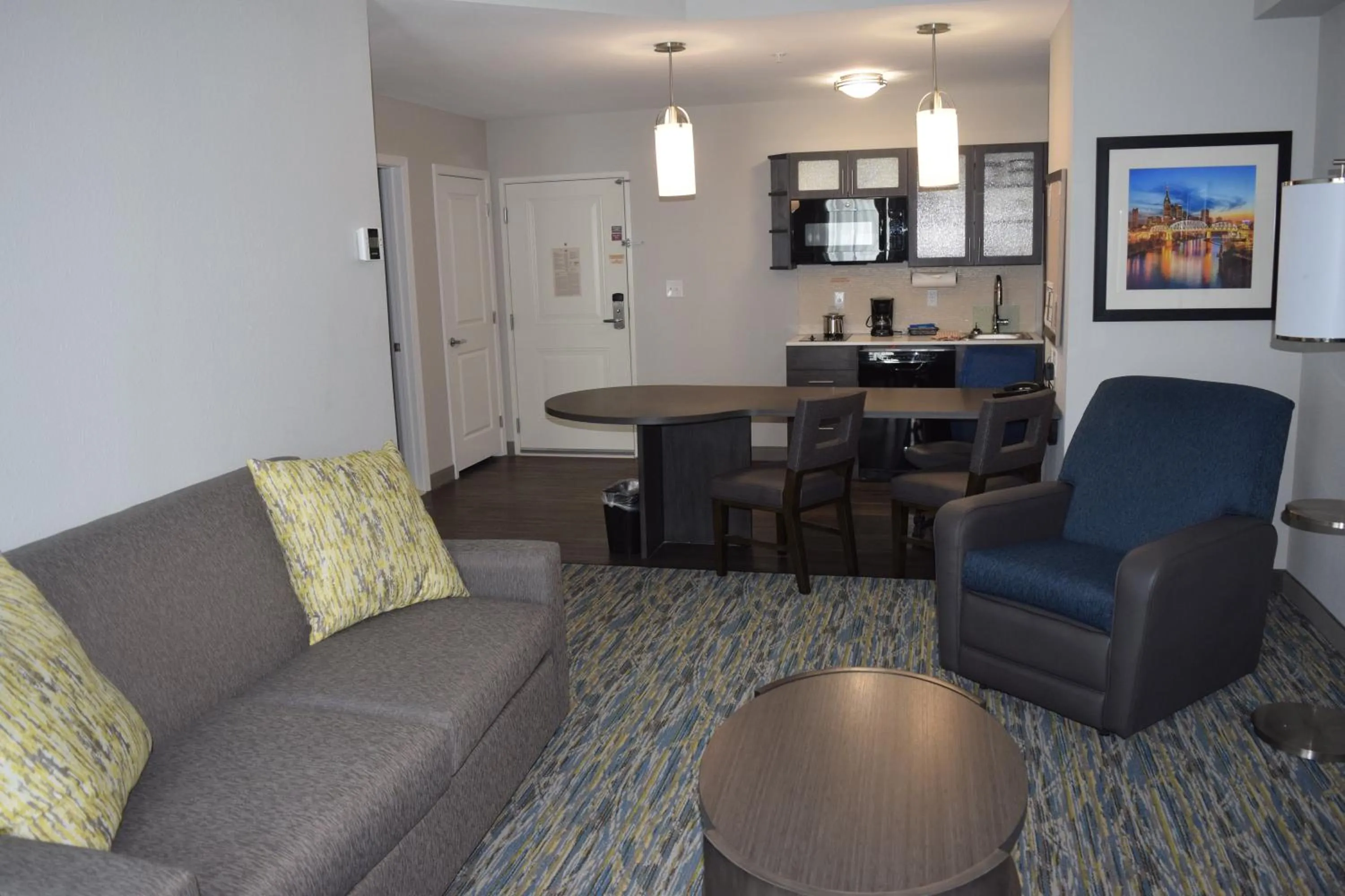 Photo of the whole room in Candlewood Suites - Nashville Metro Center by IHG