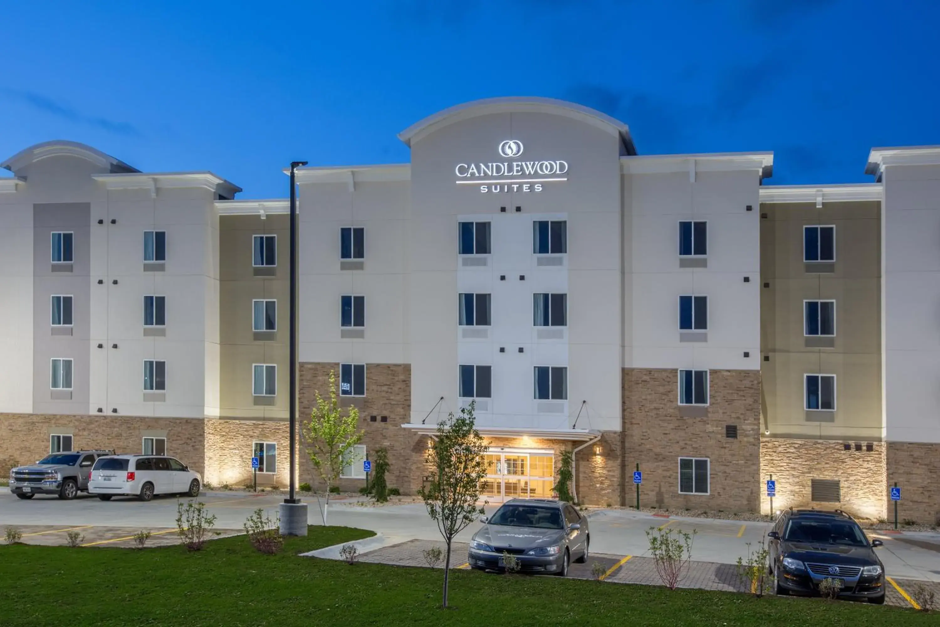 Property building in Candlewood Suites - Omaha Millard Area by IHG Property building in Candlewood Suites - Omaha Millard Area by IHG