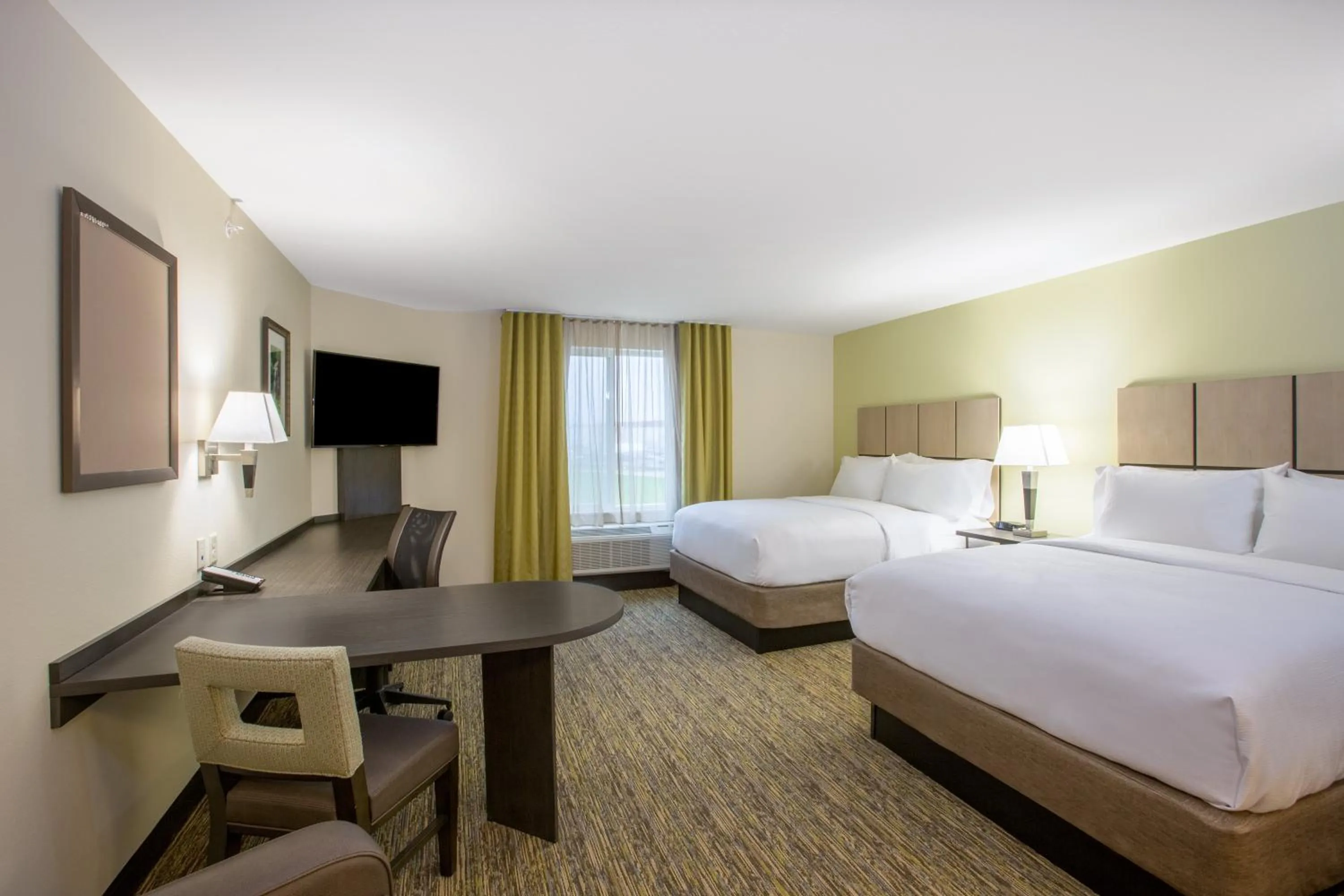 Photo of the whole room, Bed in Candlewood Suites - Omaha Millard Area by IHG