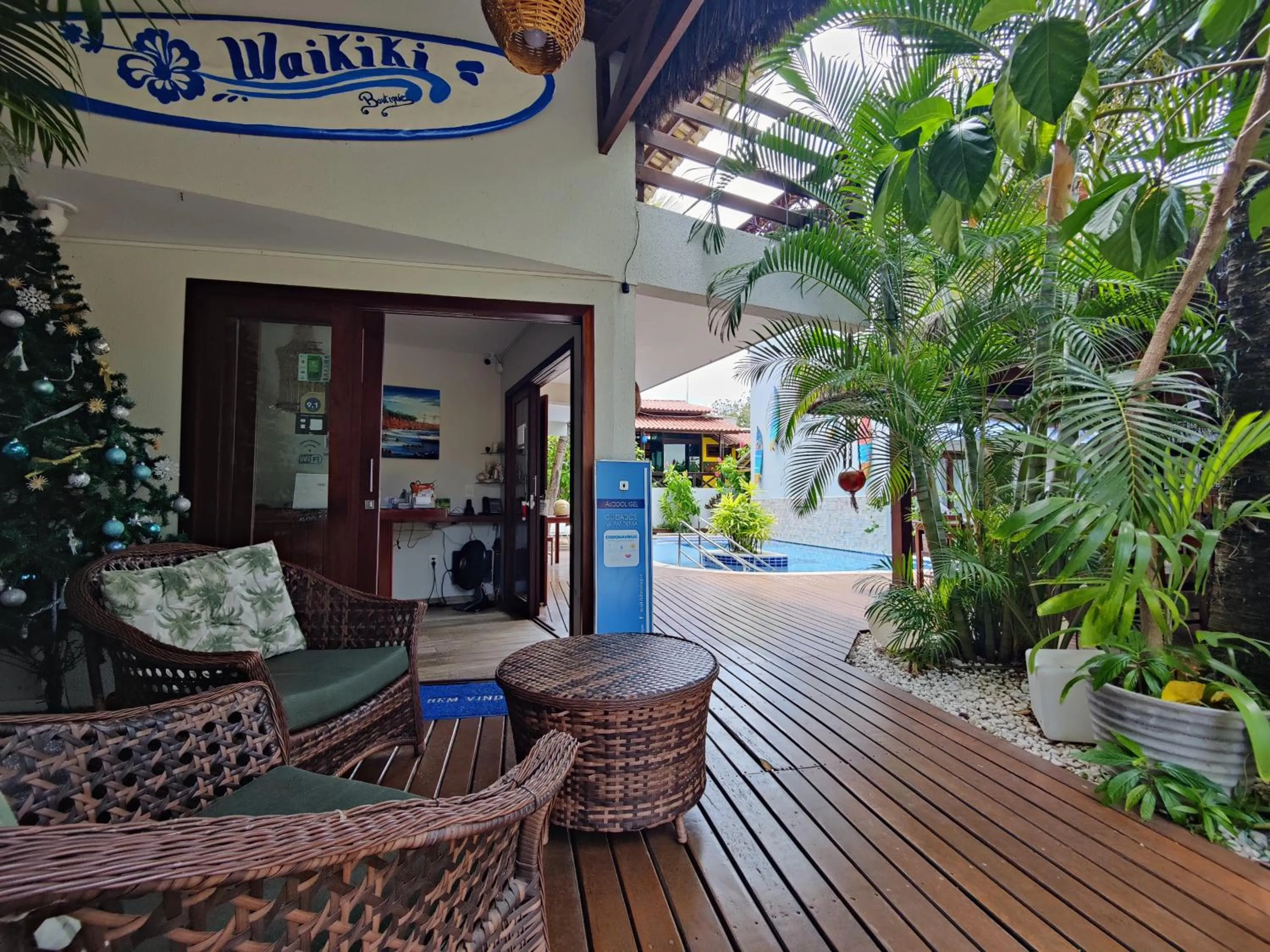 Seating area in Pousada Waikiki Boutique