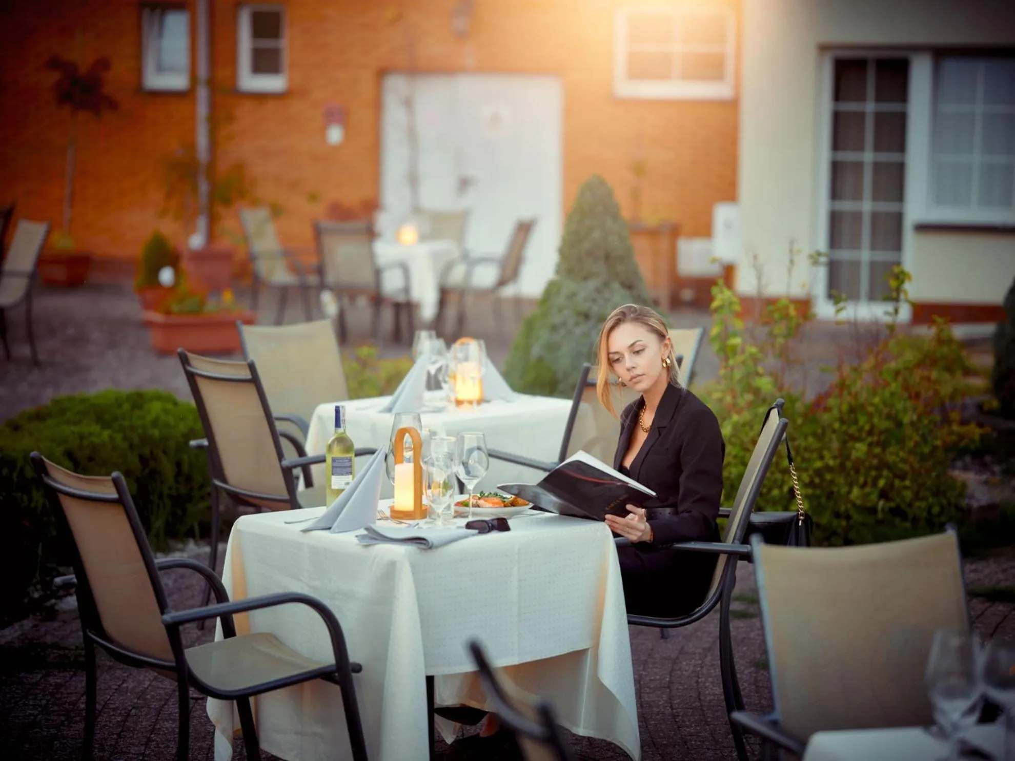 Restaurant/places to eat in Hotel Verde