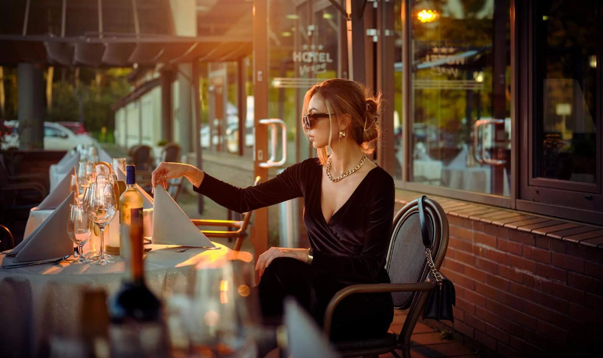 Restaurant/places to eat in Hotel Verde