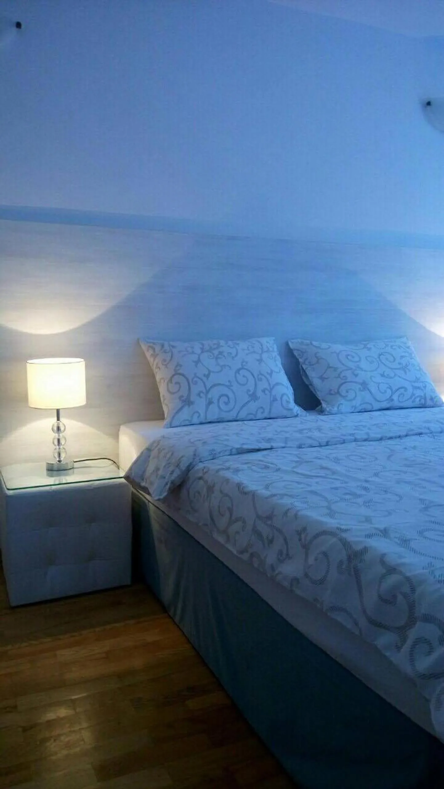Bed in Apartment Zindan