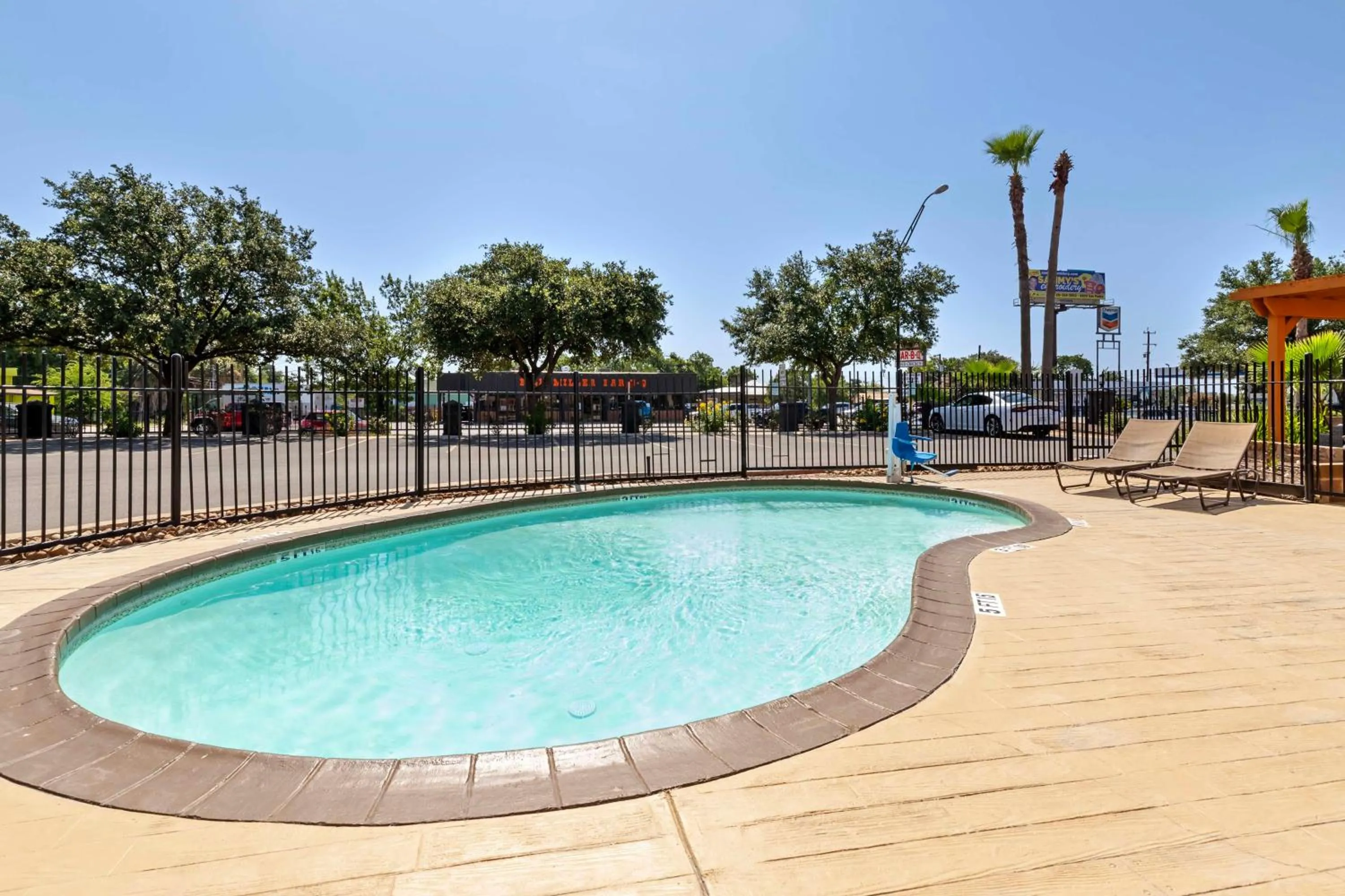 Pool view in Best Western Plus Downtown North