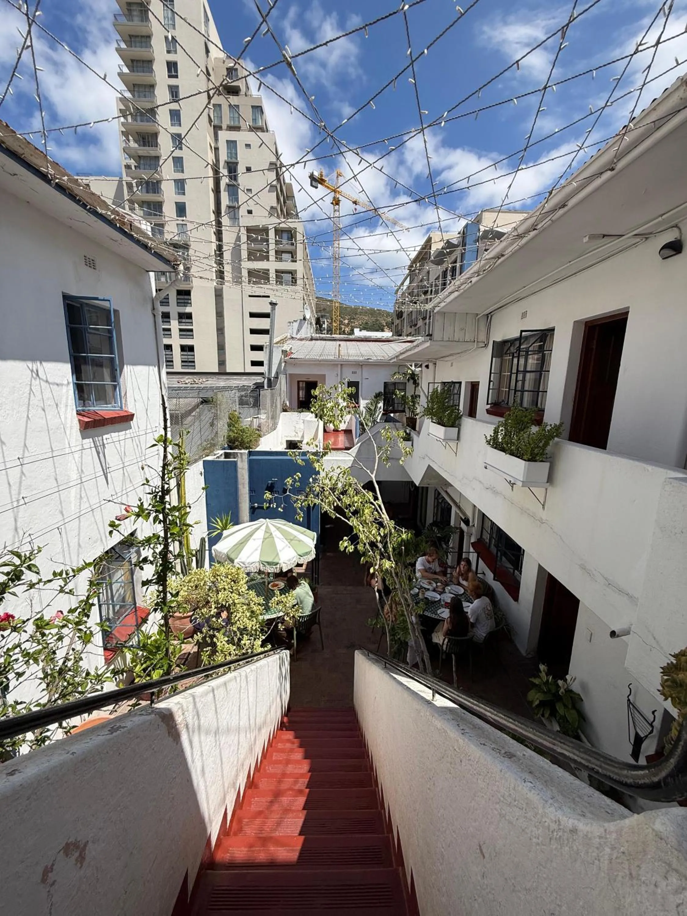 Long Street Backpackers