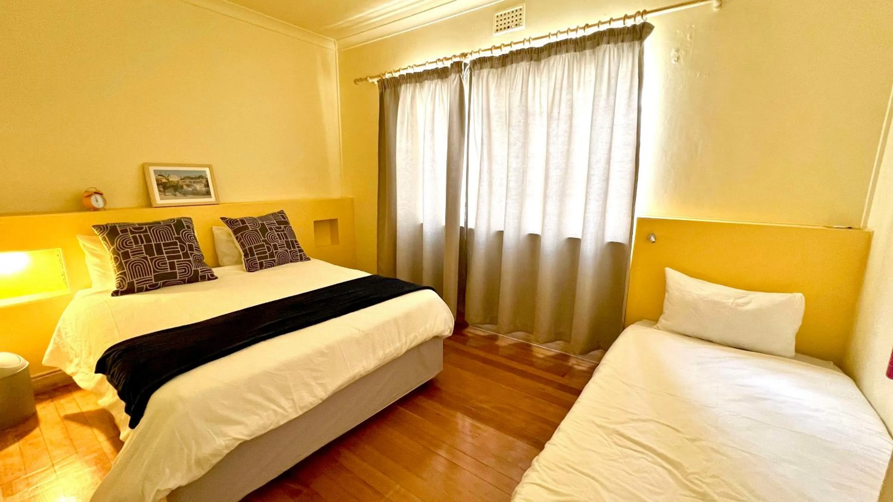 Bed in Long Street Backpackers