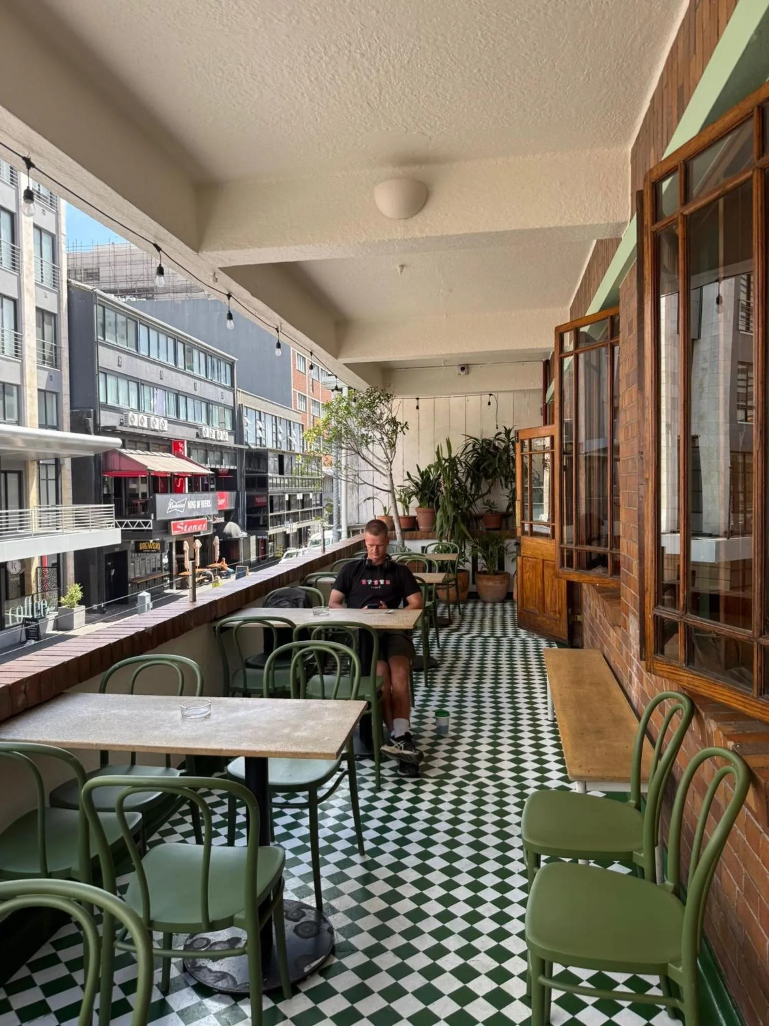 Long Street Backpackers