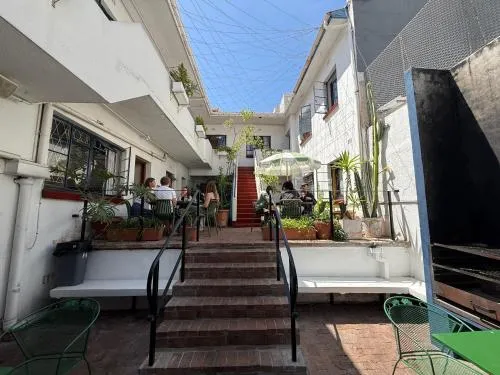 Long Street Backpackers