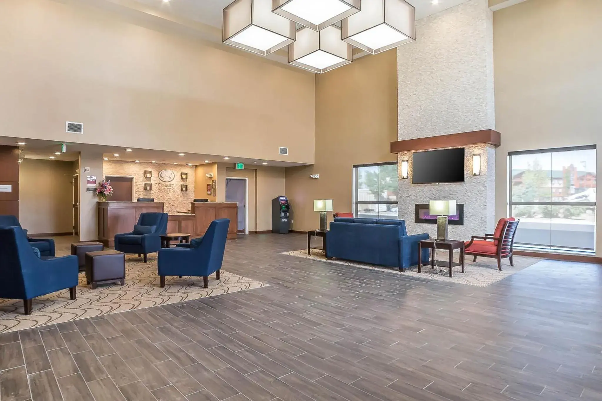 Lobby or reception in Comfort Suites Billings Lobby or reception in Comfort Suites Billings