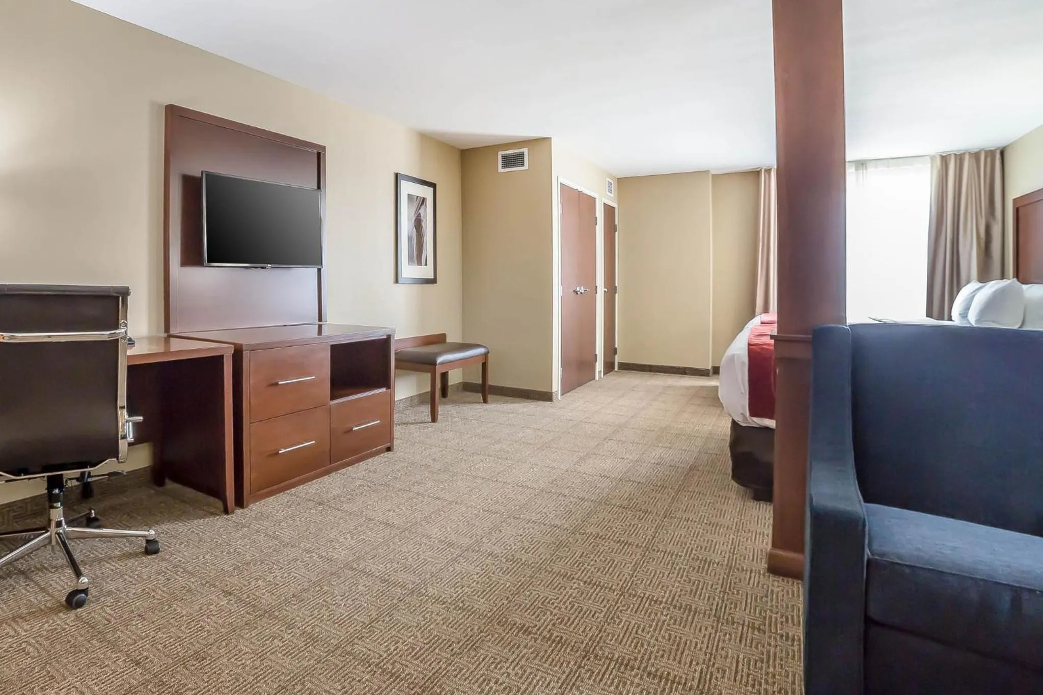 Property building in Comfort Suites Billings