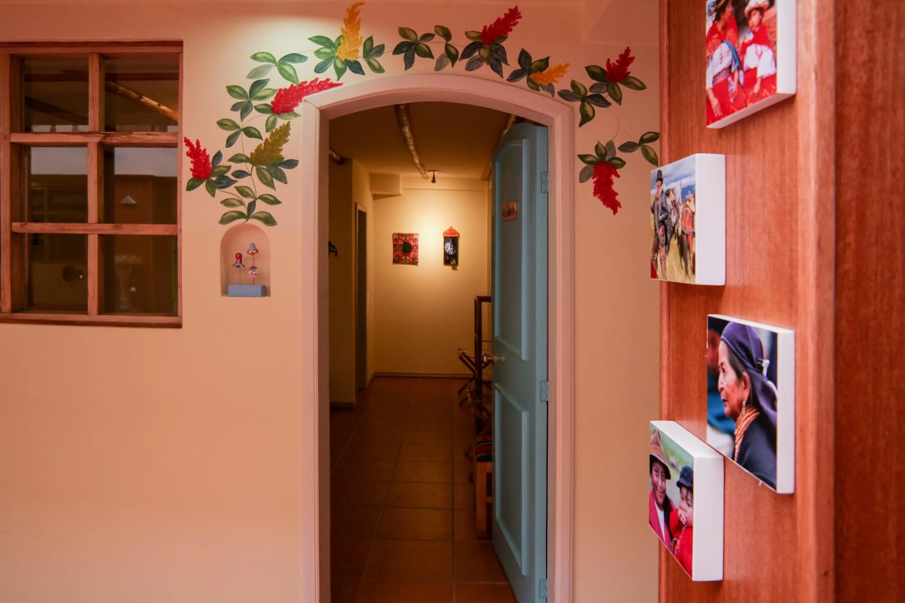 Decorative detail in Inti Sisa Art Guesthouse