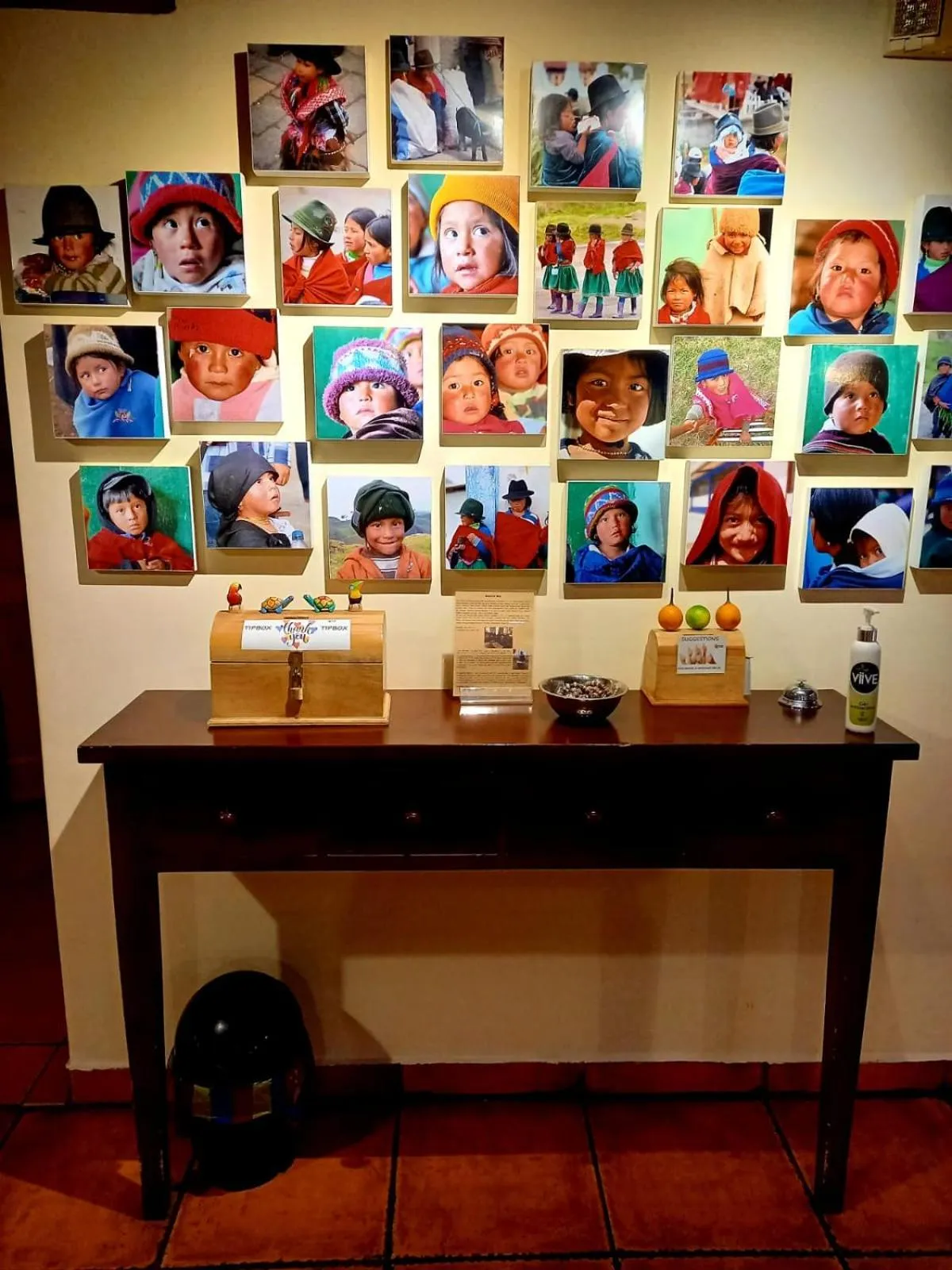 Dining area in Inti Sisa Art Guesthouse