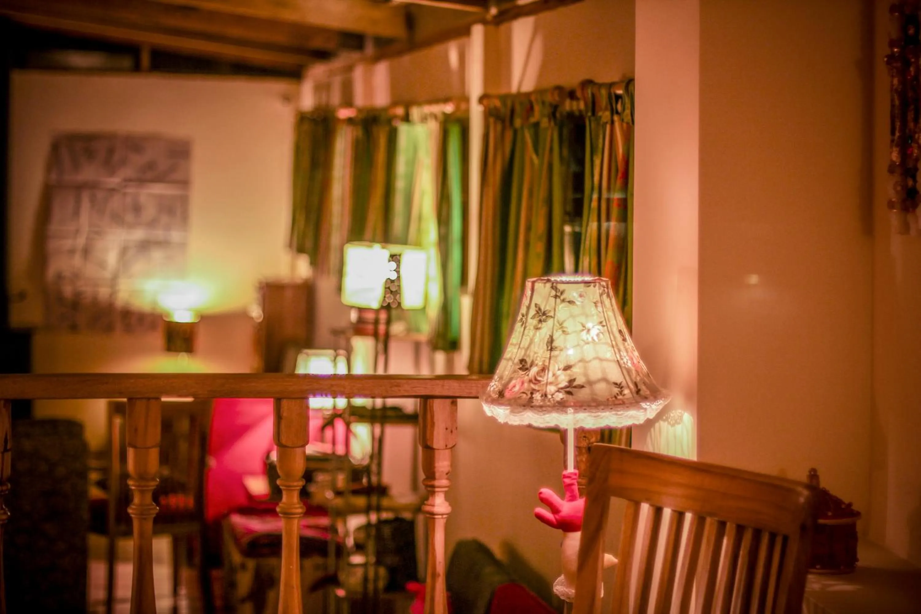 Communal lounge/ TV room in Inti Sisa Art Guesthouse