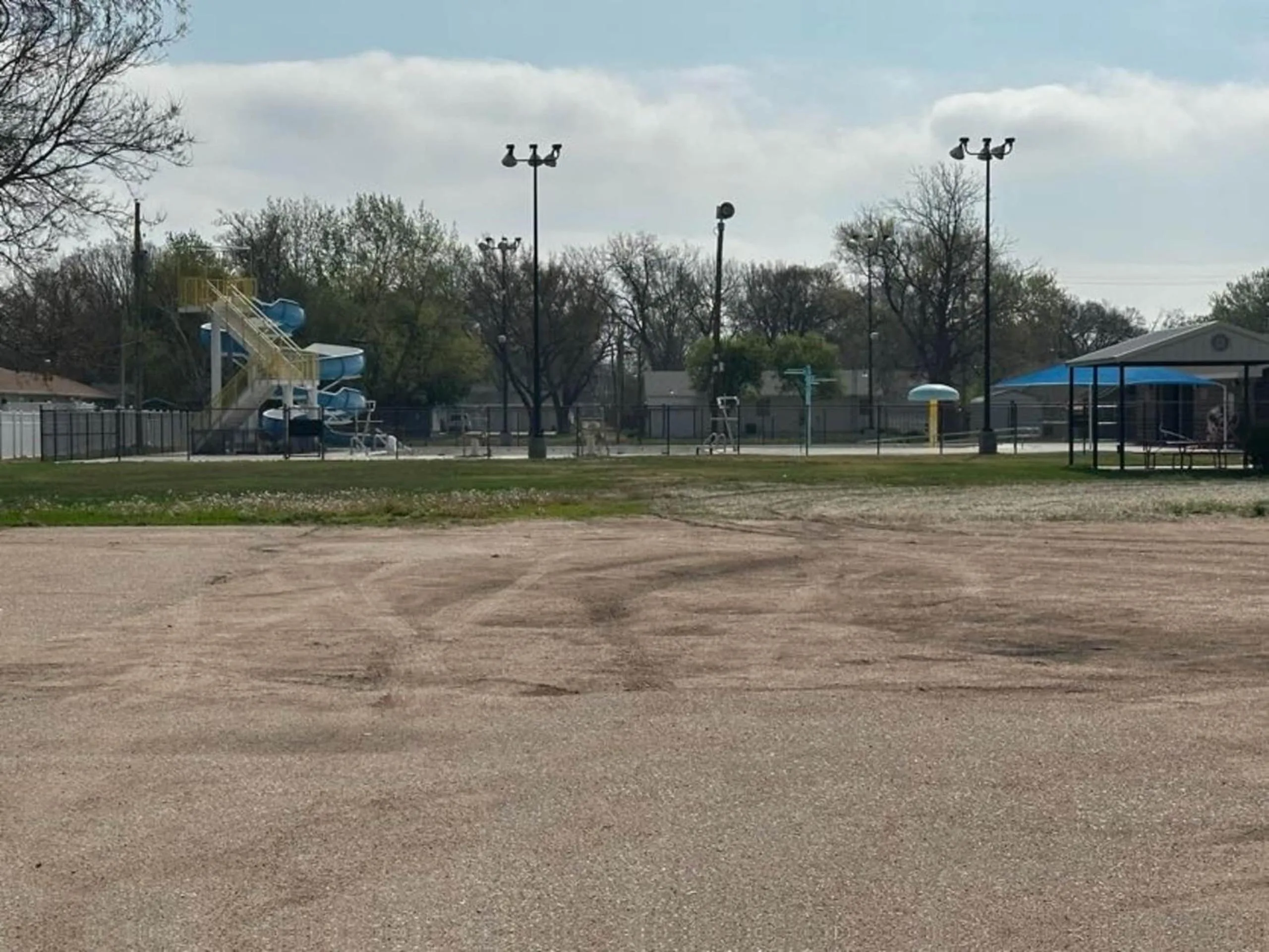 On site in Love Hotels Western Holiday by OYO at Harlan Lake NE