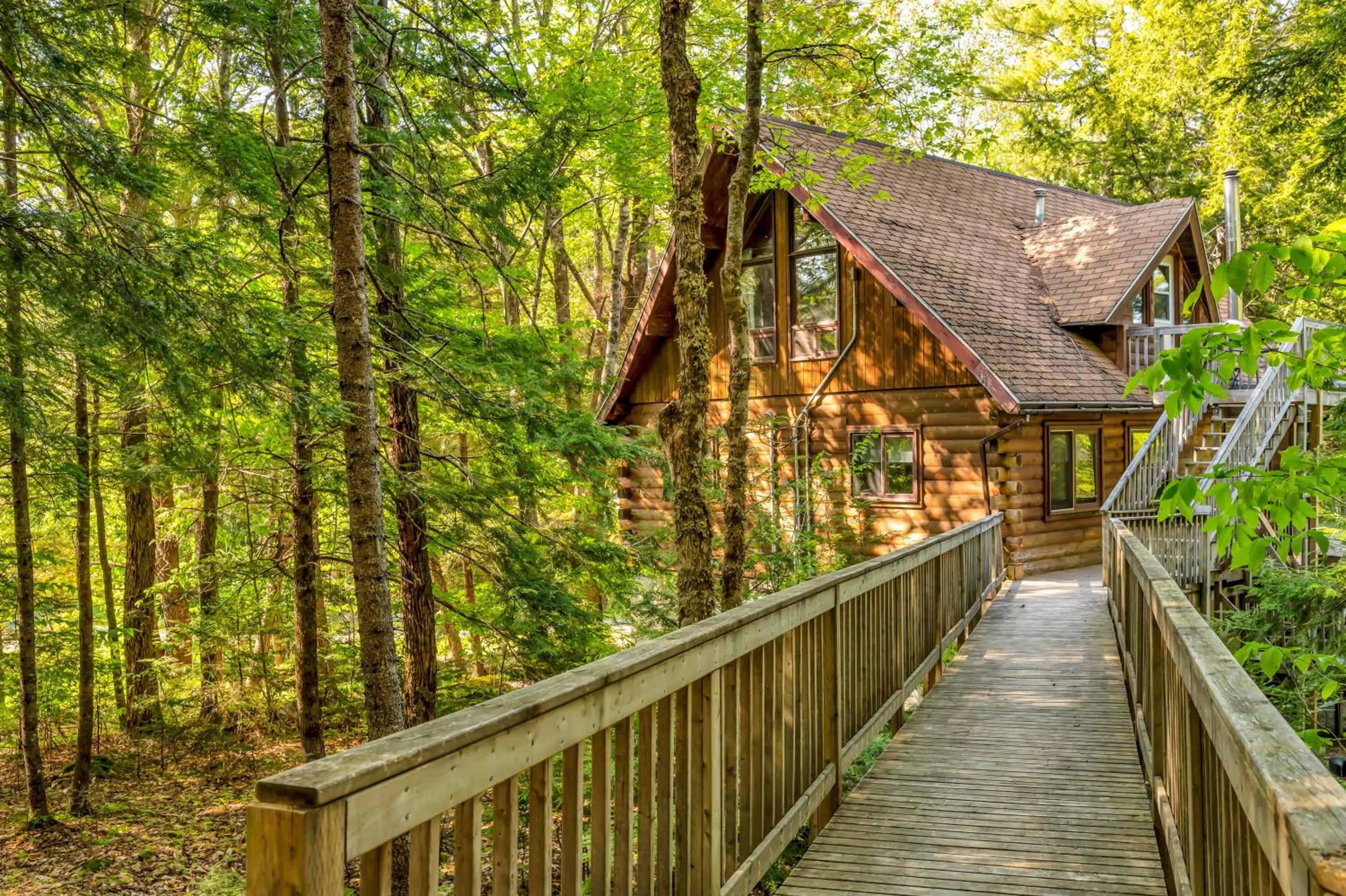 Facade/entrance in Mersey River Chalets a nature retreat