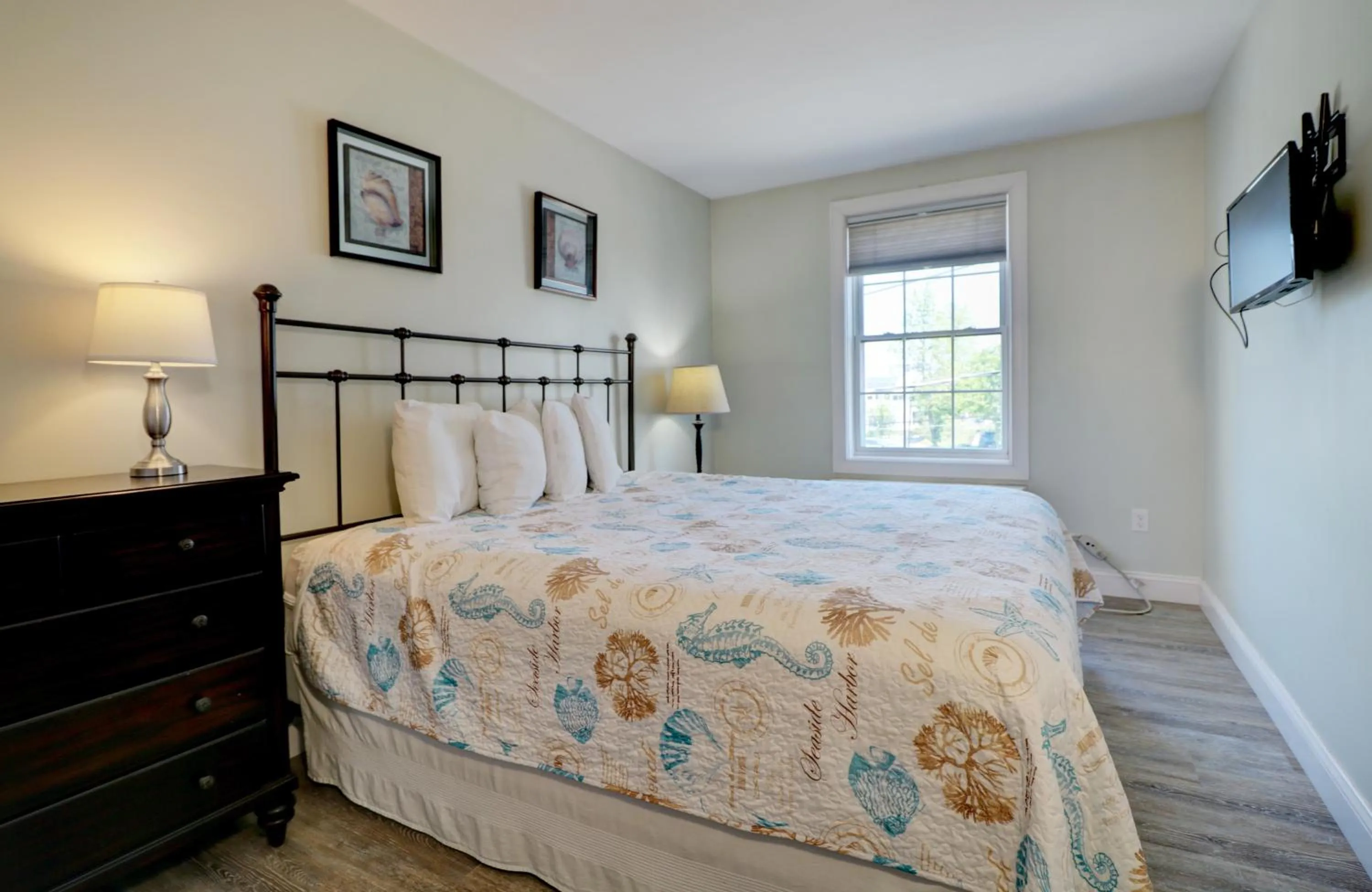 Bed in Atlantic Ocean Suites