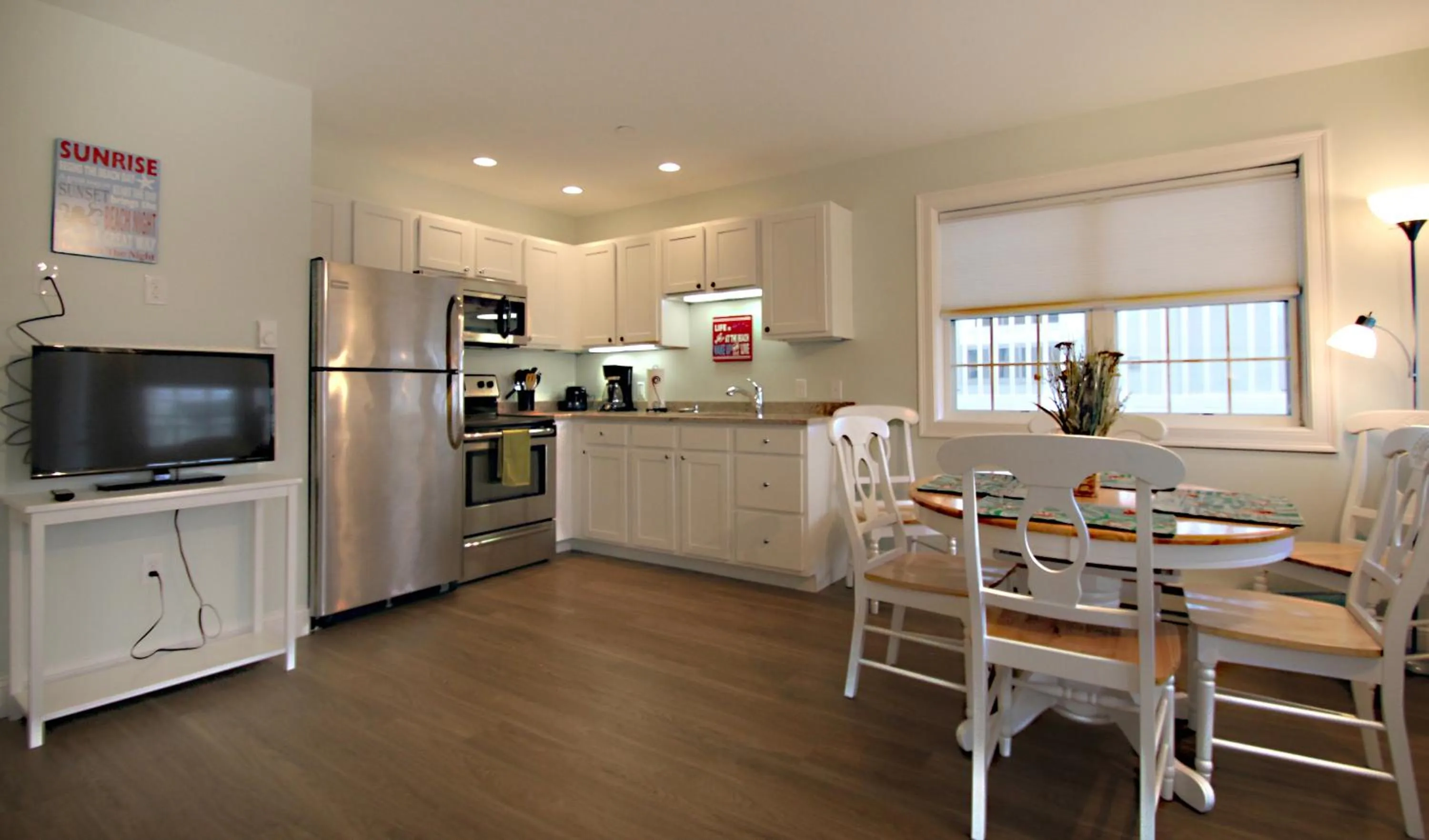 Kitchen or kitchenette in Atlantic Ocean Suites