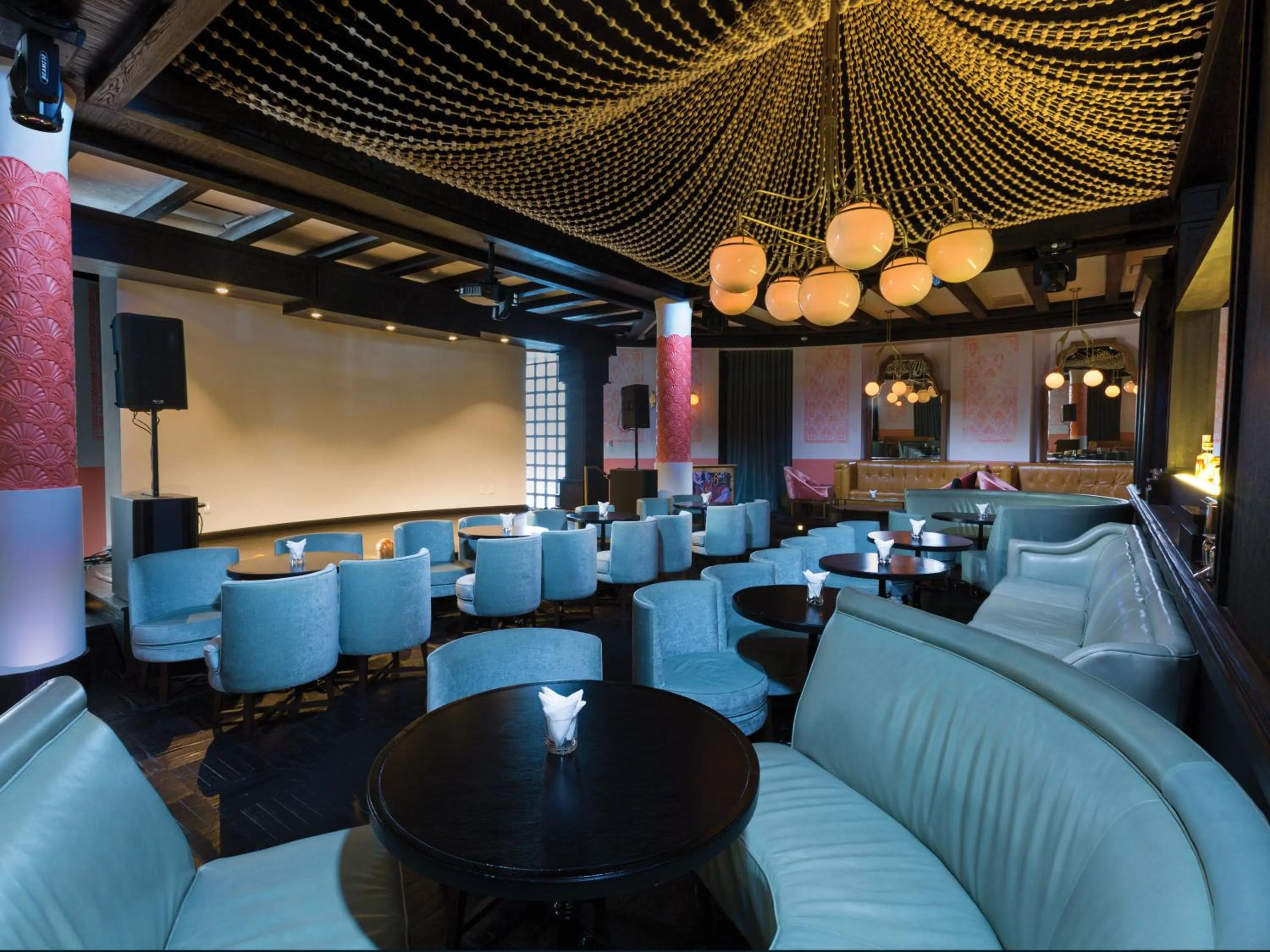 Nightclub / DJ in Unico Hotel Riviera Maya Adults Only