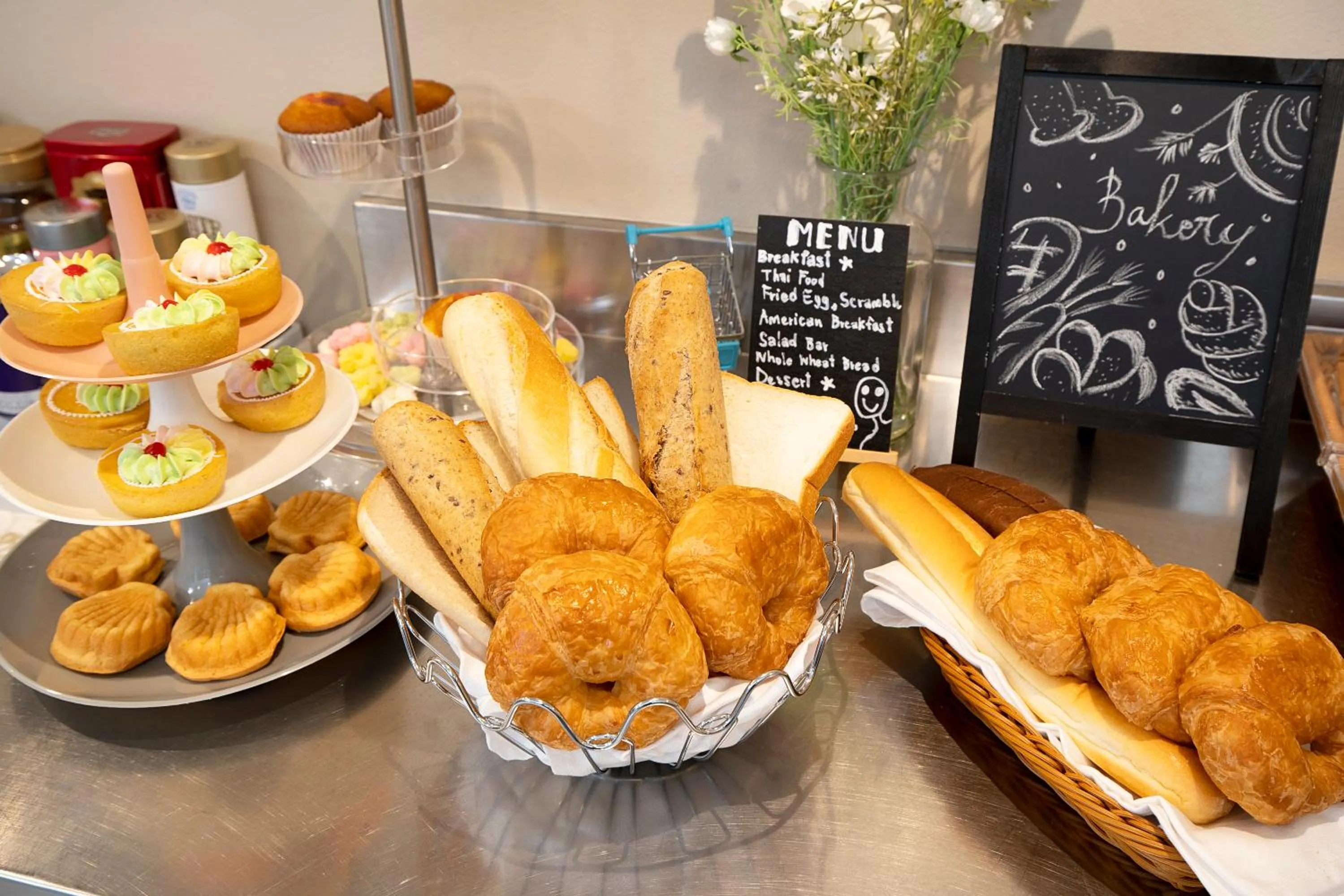 Buffet breakfast in Bangkok Loft Inn