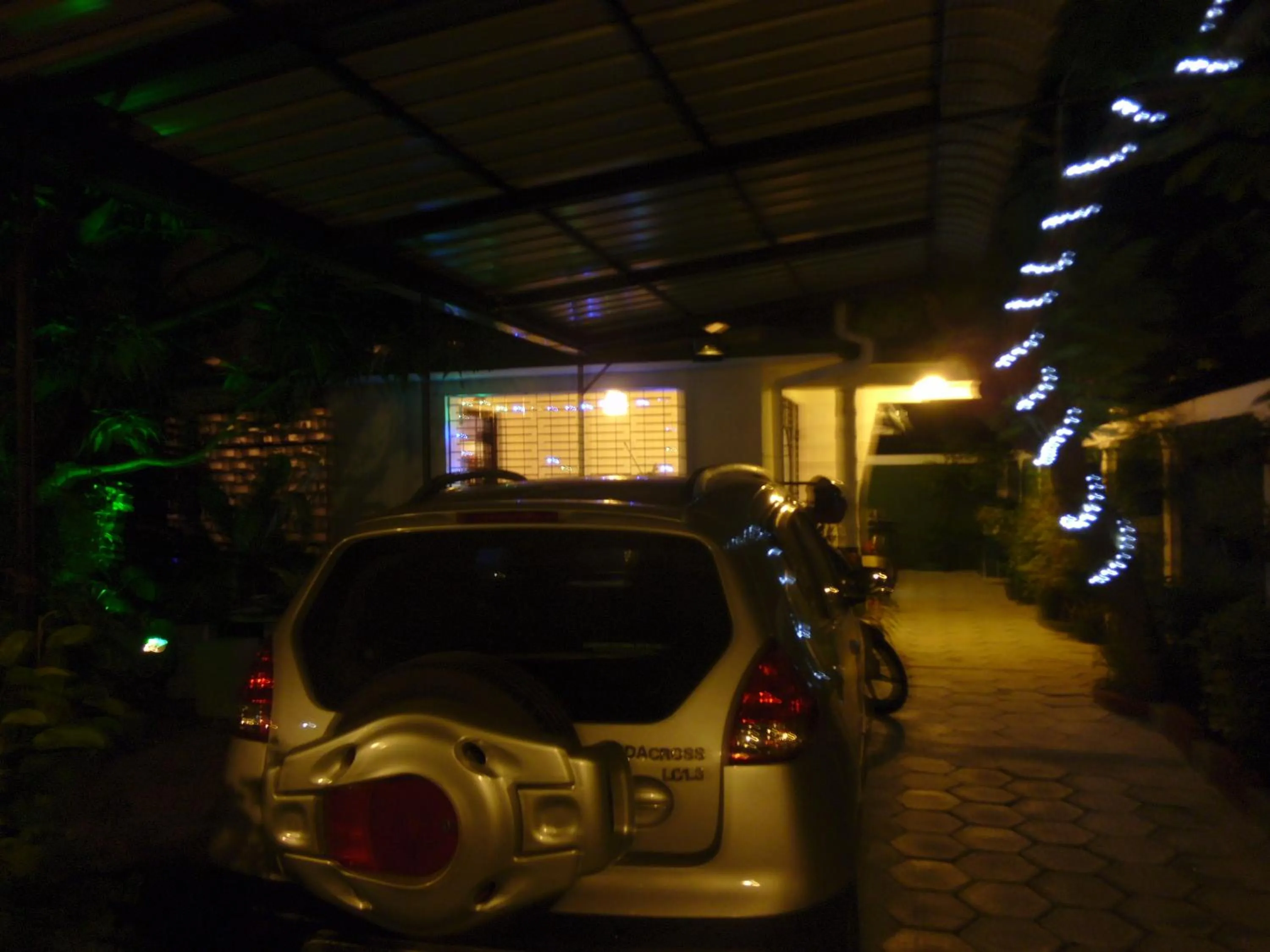 Facade/entrance in Number 01 by Taprobane
