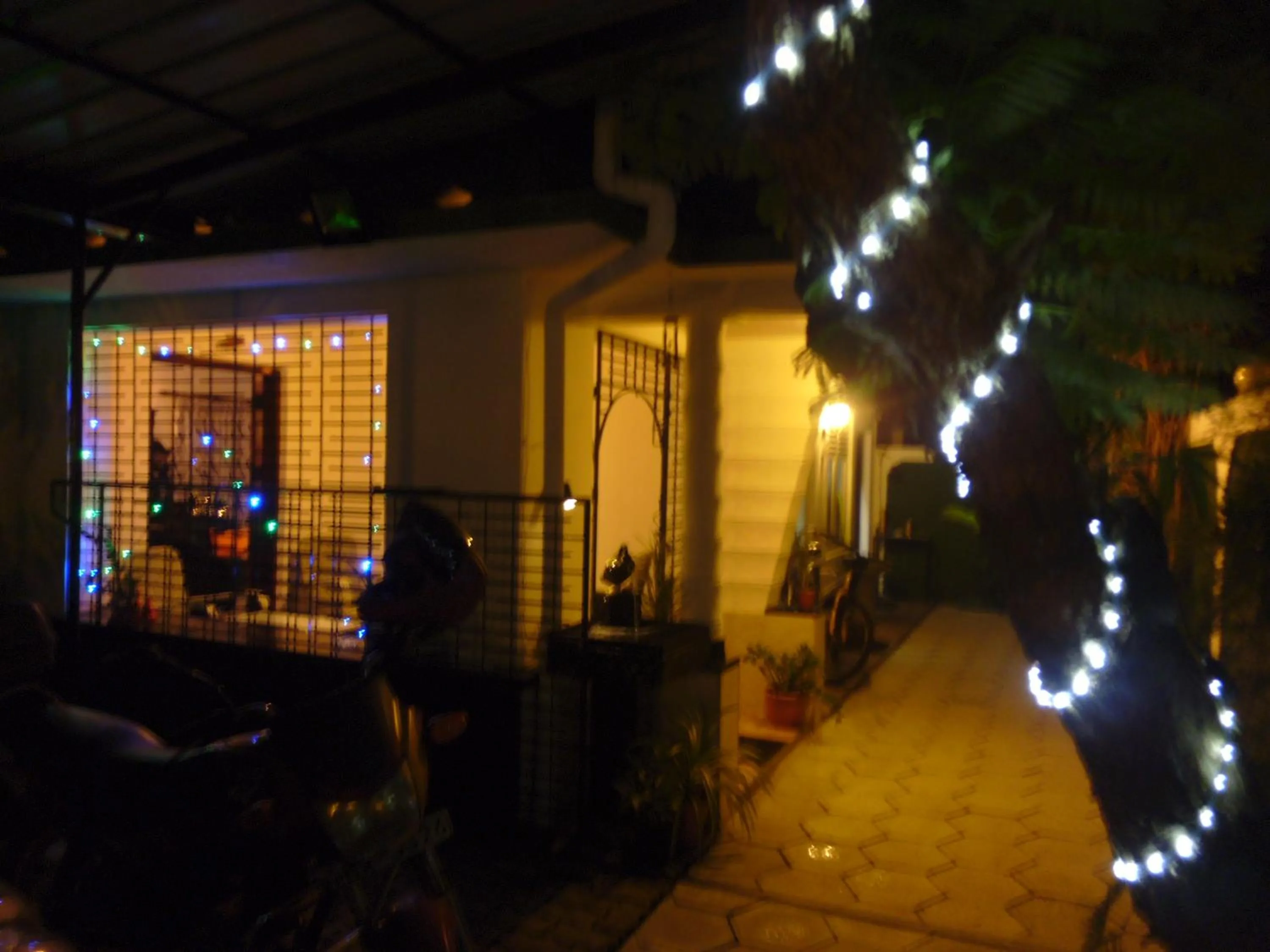 Facade/entrance in Number 01 by Taprobane