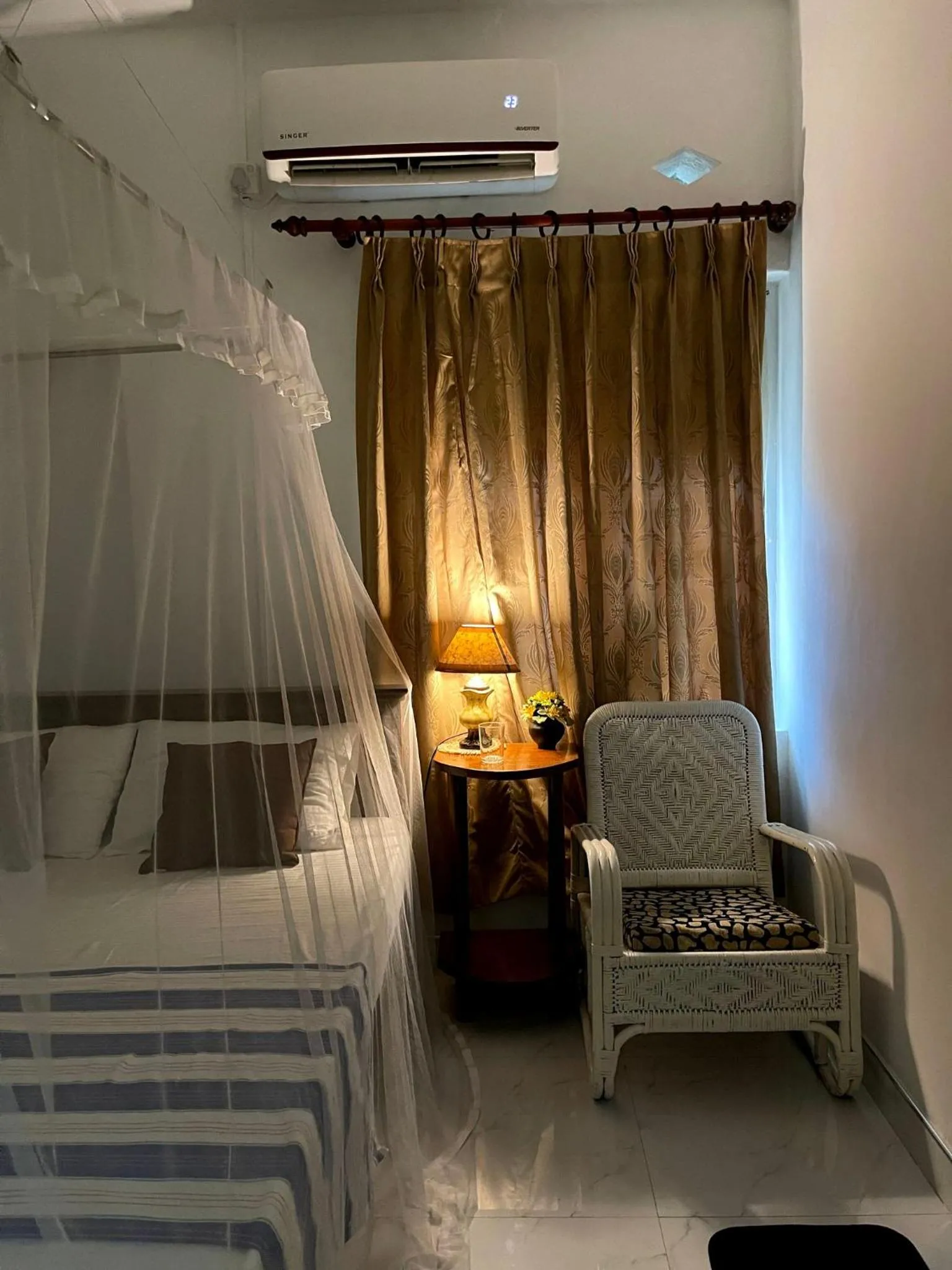 Bedroom, Bed in Number 01 by Taprobane