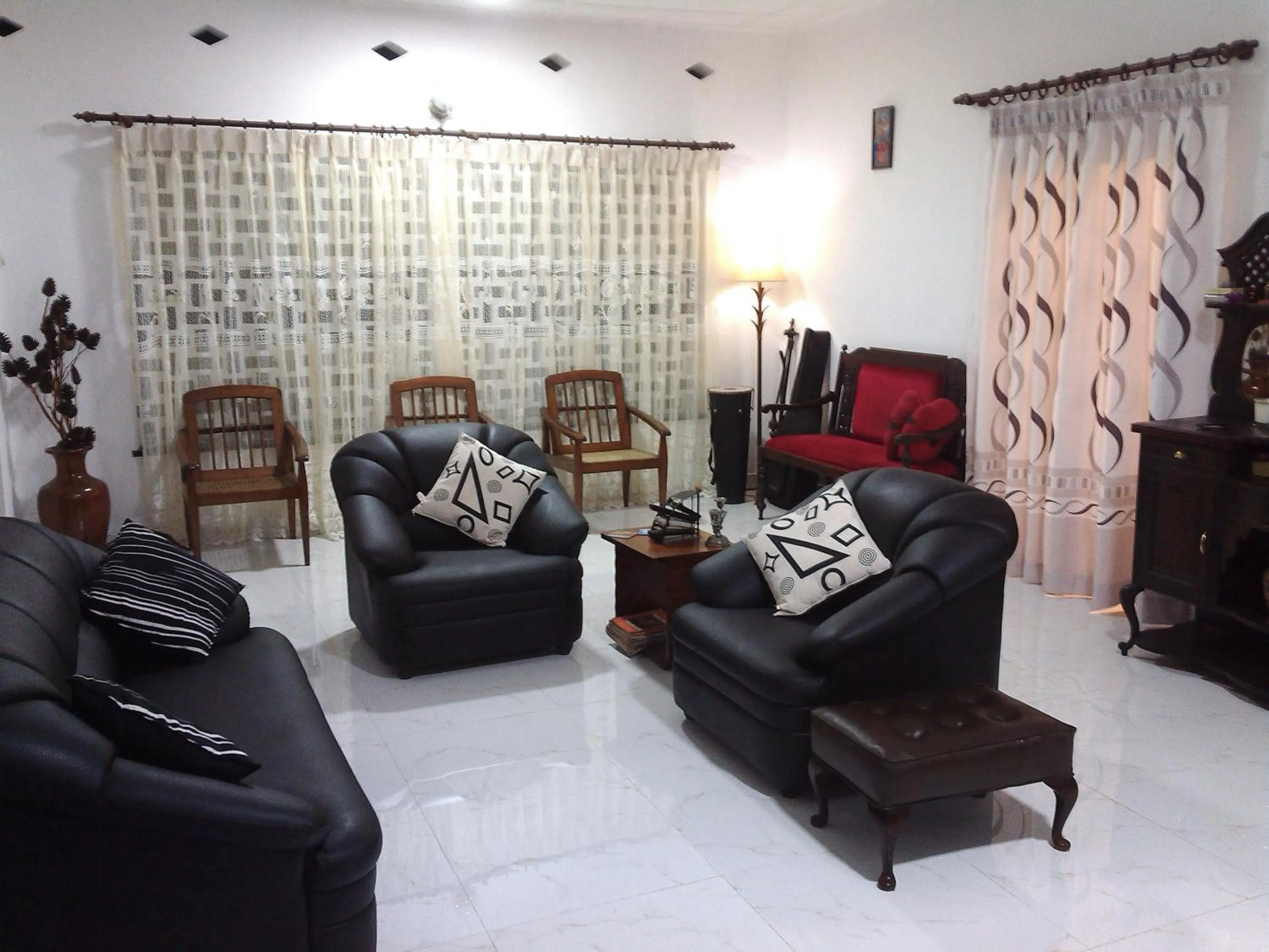 Living room in Number 01 by Taprobane