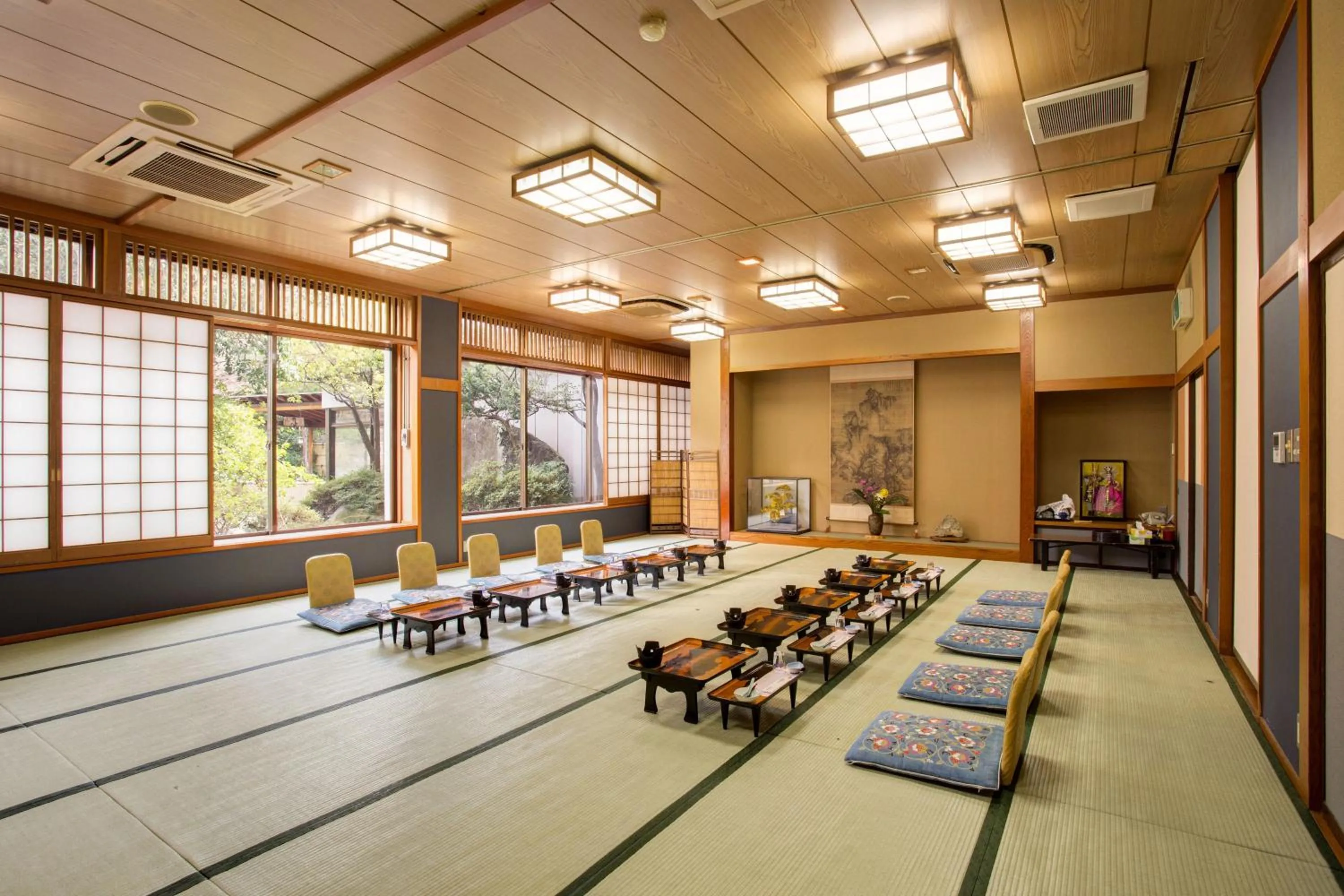 Area and facilities in Hotel Heian